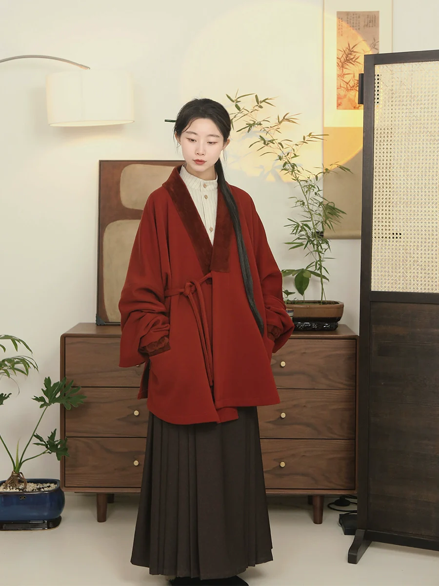 A'Huang 阿凰 Jiaoling Early Ming Modernized Winter Jacket - Image 3