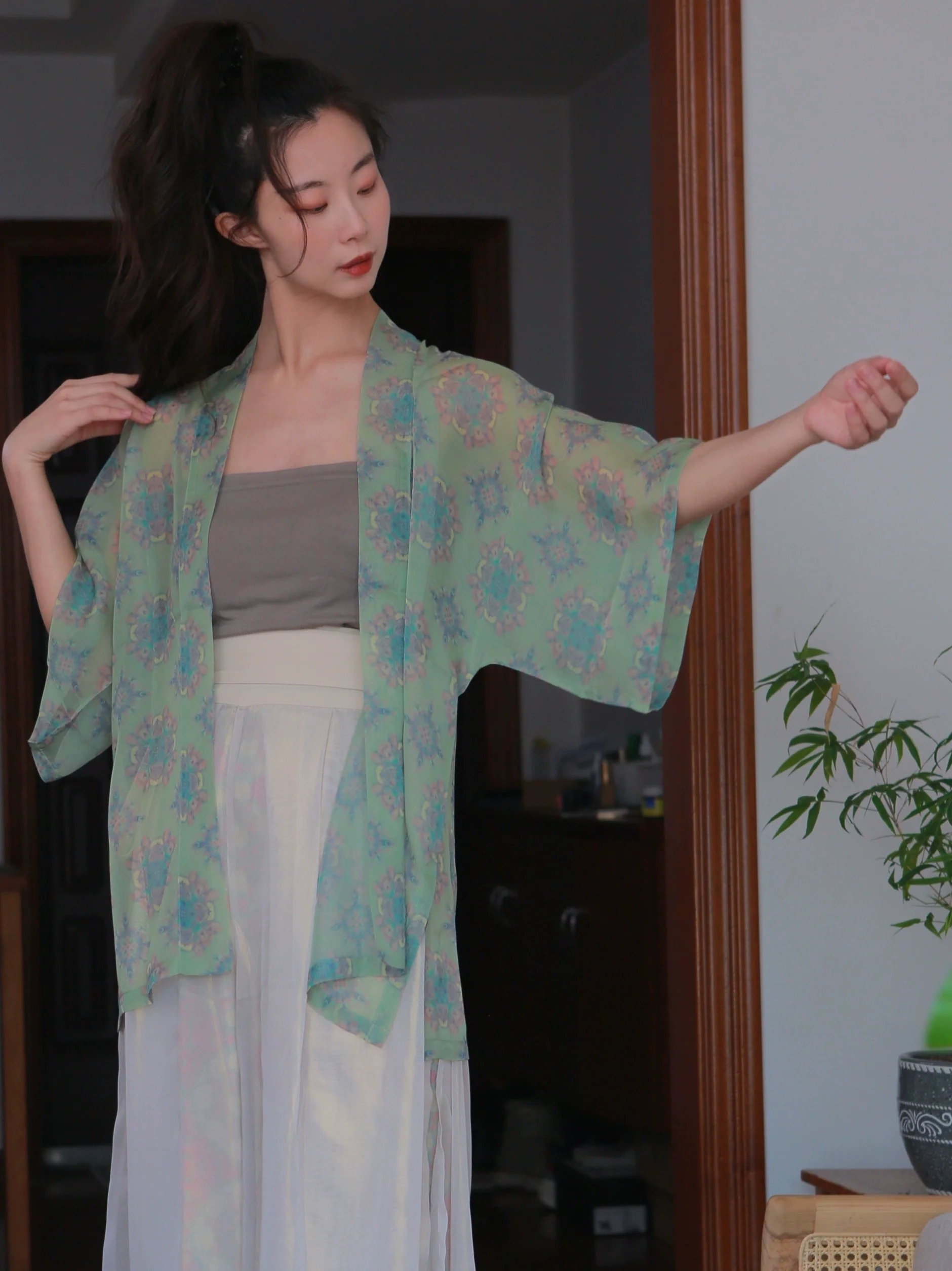 Bai Tao 白桃 White Peach Song Dynasty Banbi & Song Trousers Set - Image 6
