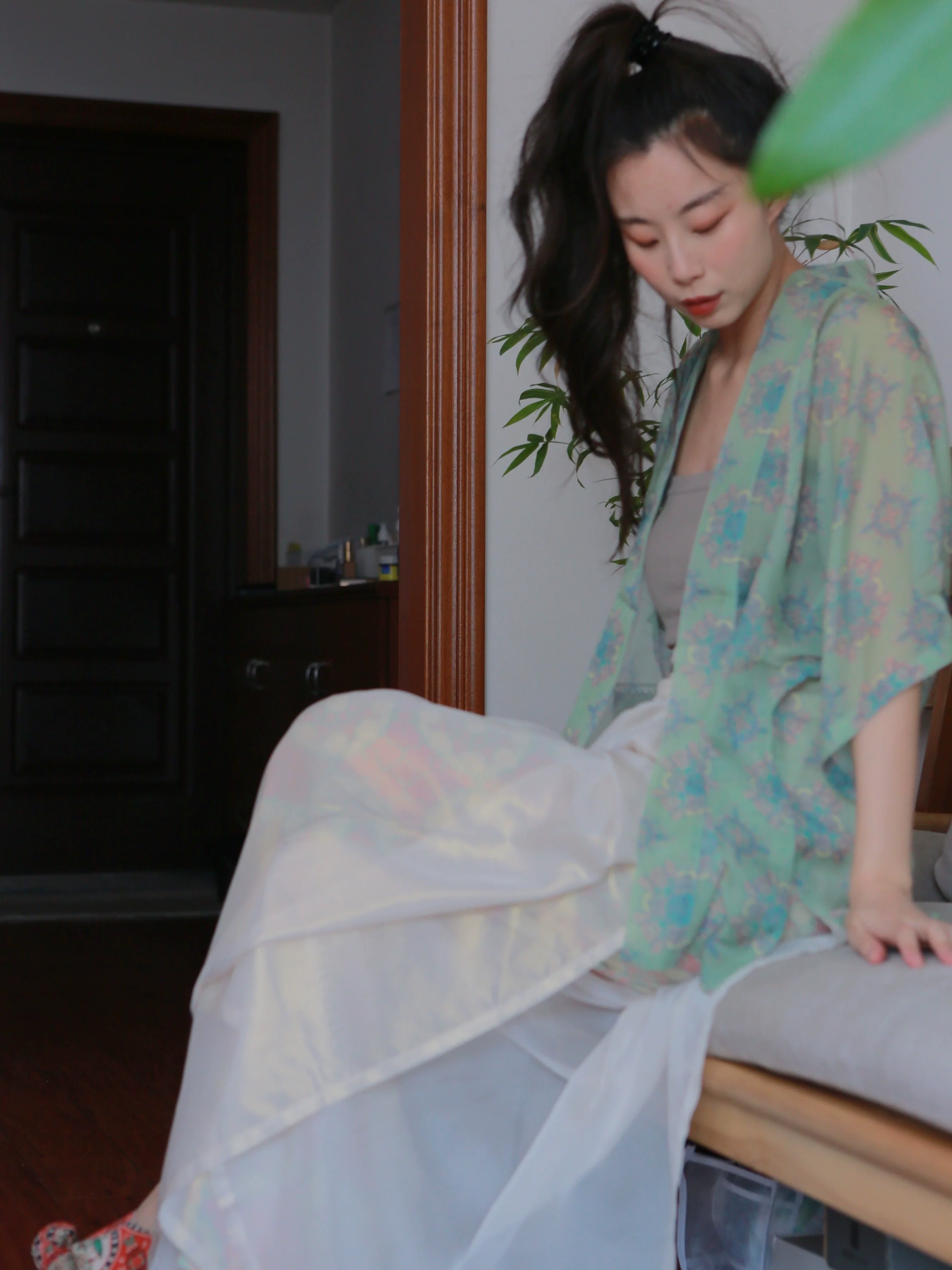 Bai Tao 白桃 White Peach Song Dynasty Banbi & Song Trousers Set - Image 7