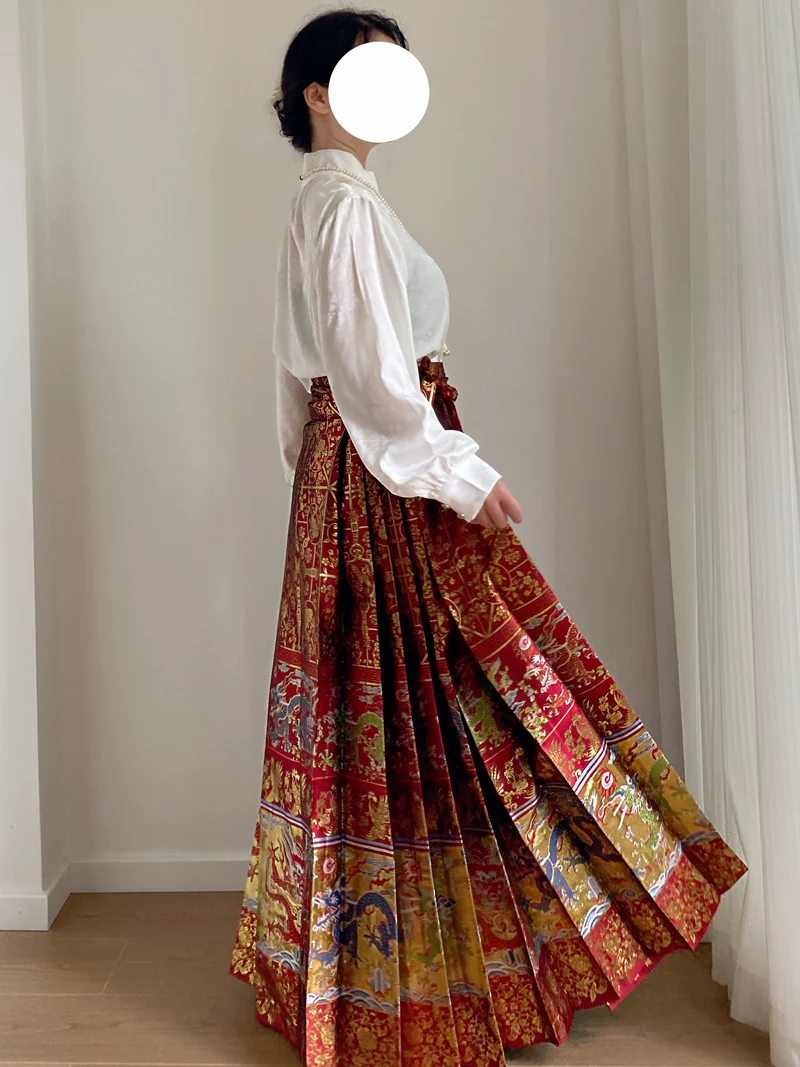 Baifu Long 百福龙 Hundred Blessings Iridescent Custom Mamian Skirt - Image 3