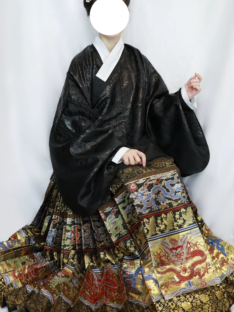 Baifu Long 百福龙 Hundred Blessings Iridescent Custom Mamian Skirt - Image 8