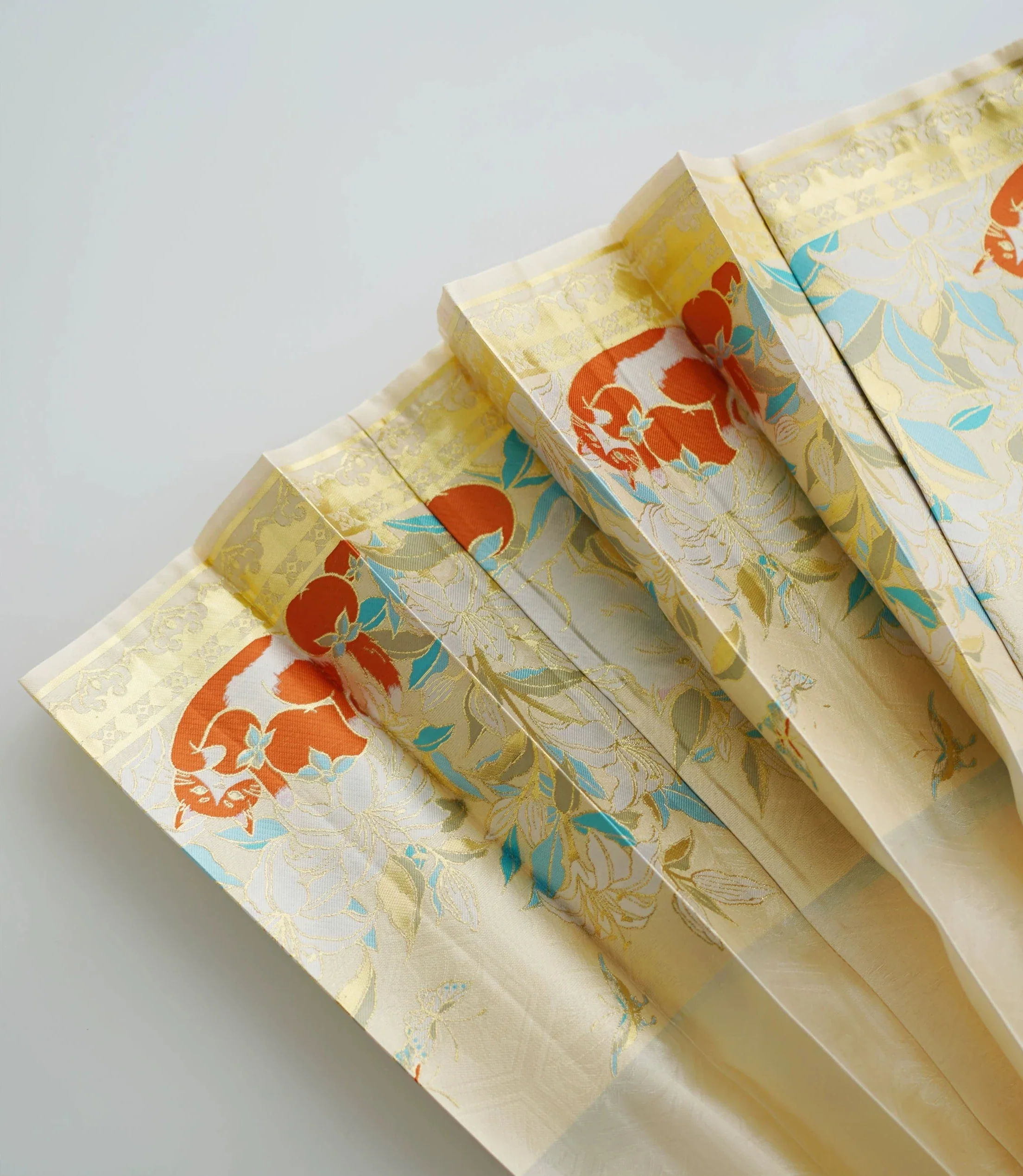 Baishi Rumao 百柿如喵 With 100 Persimmons & Cats Late Ming Plus Size Duijin Changshan & Mamian Set - Image 13