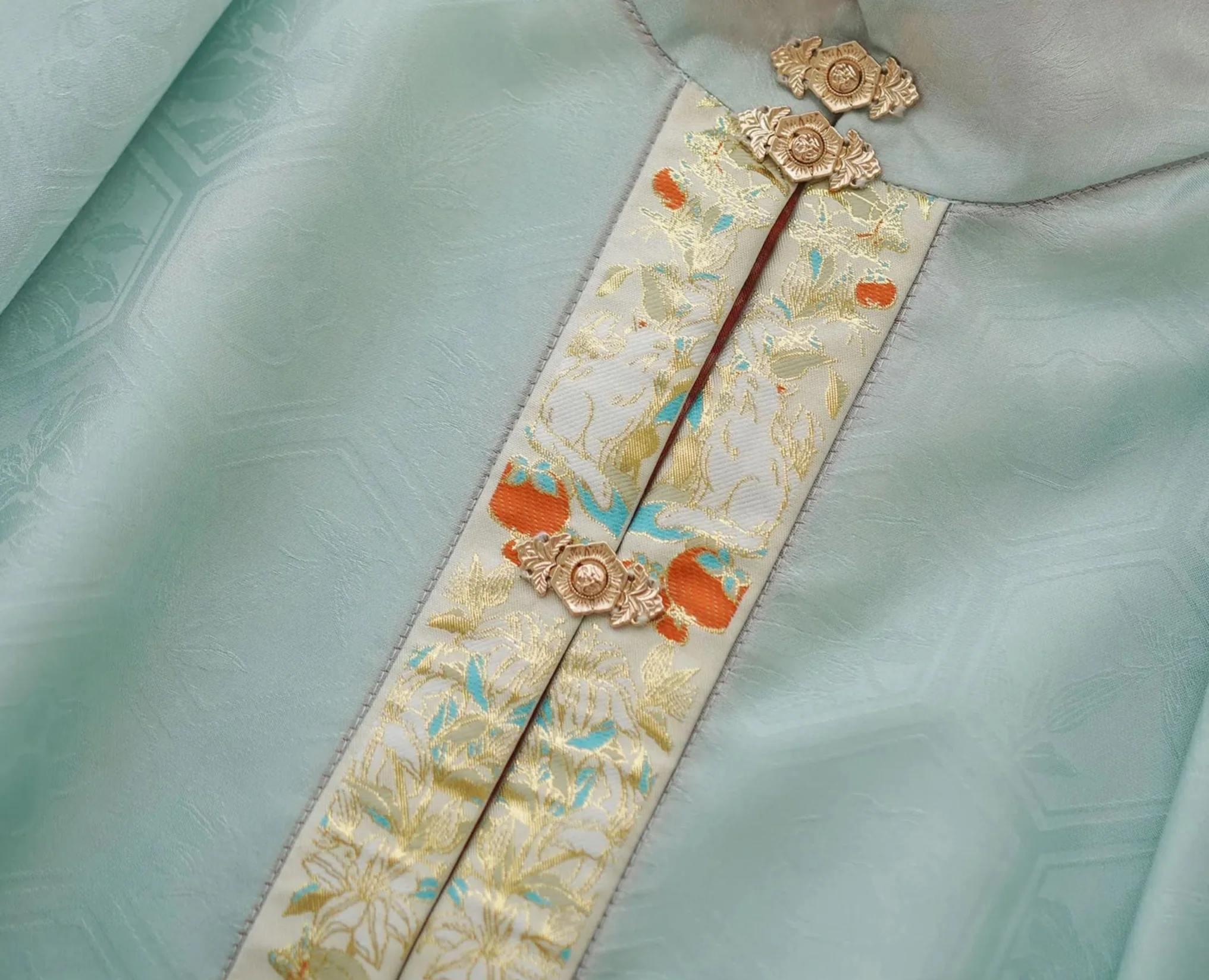 Baishi Rumao 百柿如喵 With 100 Persimmons & Cats Late Ming Plus Size Duijin Changshan & Mamian Set - Image 16