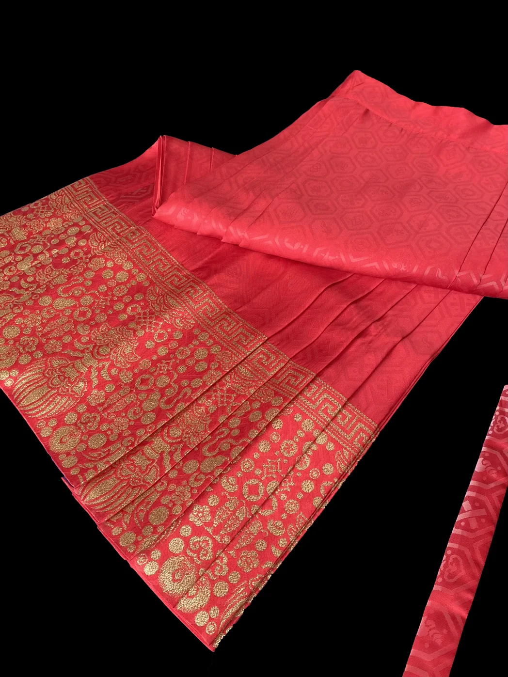 Bao Za 宝藏 Precious Treasures Ming Dynasty Mamian Skirt - Image 26
