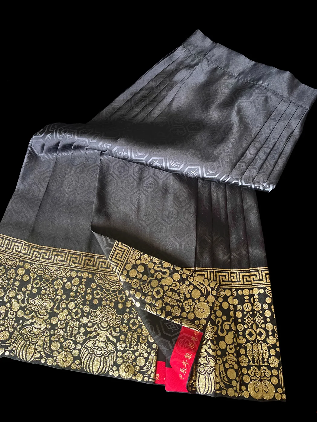 Bao Za 宝藏 Precious Treasures Ming Dynasty Mamian Skirt - Image 32