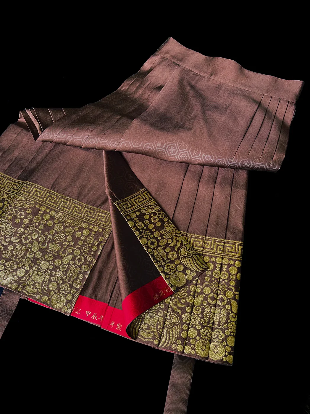 Bao Za 宝藏 Precious Treasures Ming Dynasty Mamian Skirt - Image 33