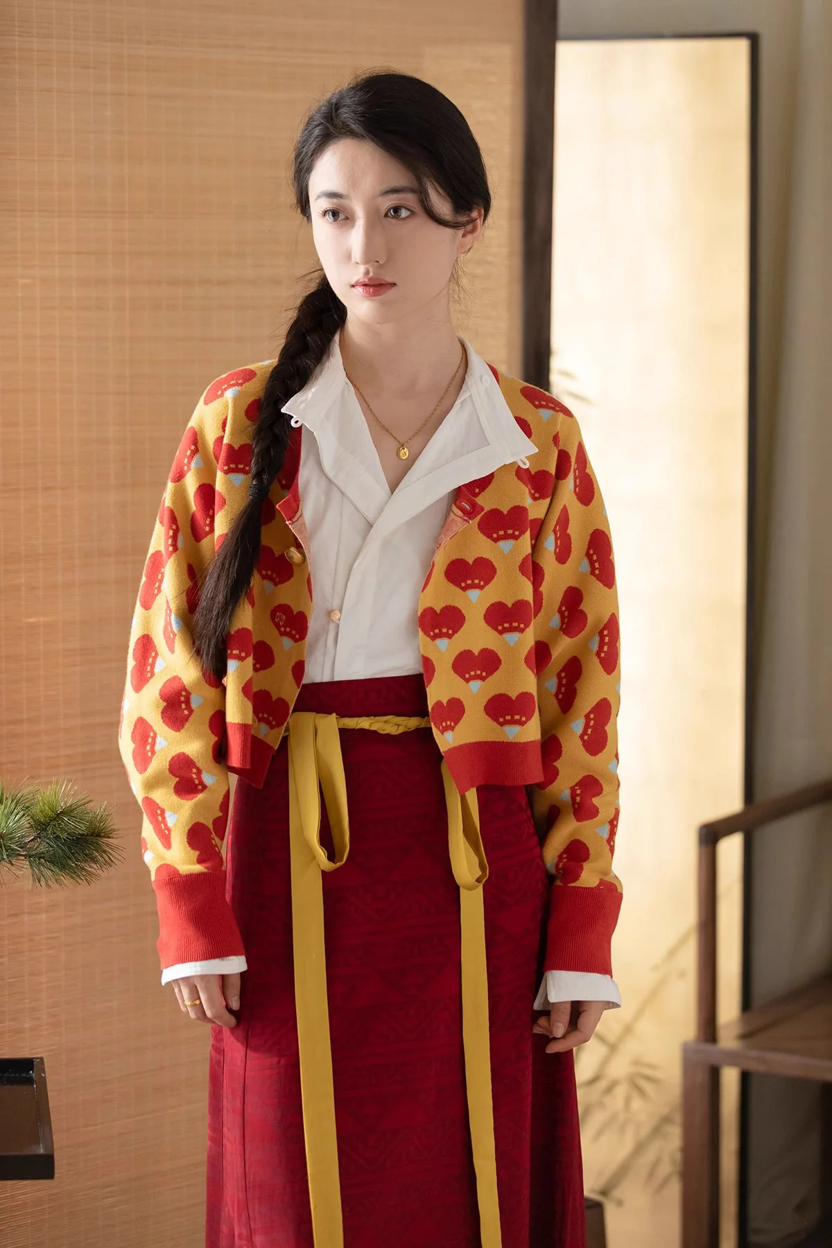 Bleeding Hearts 血心 Modernized Tang Dynasty Tanling Knit Cardigan - Image 10