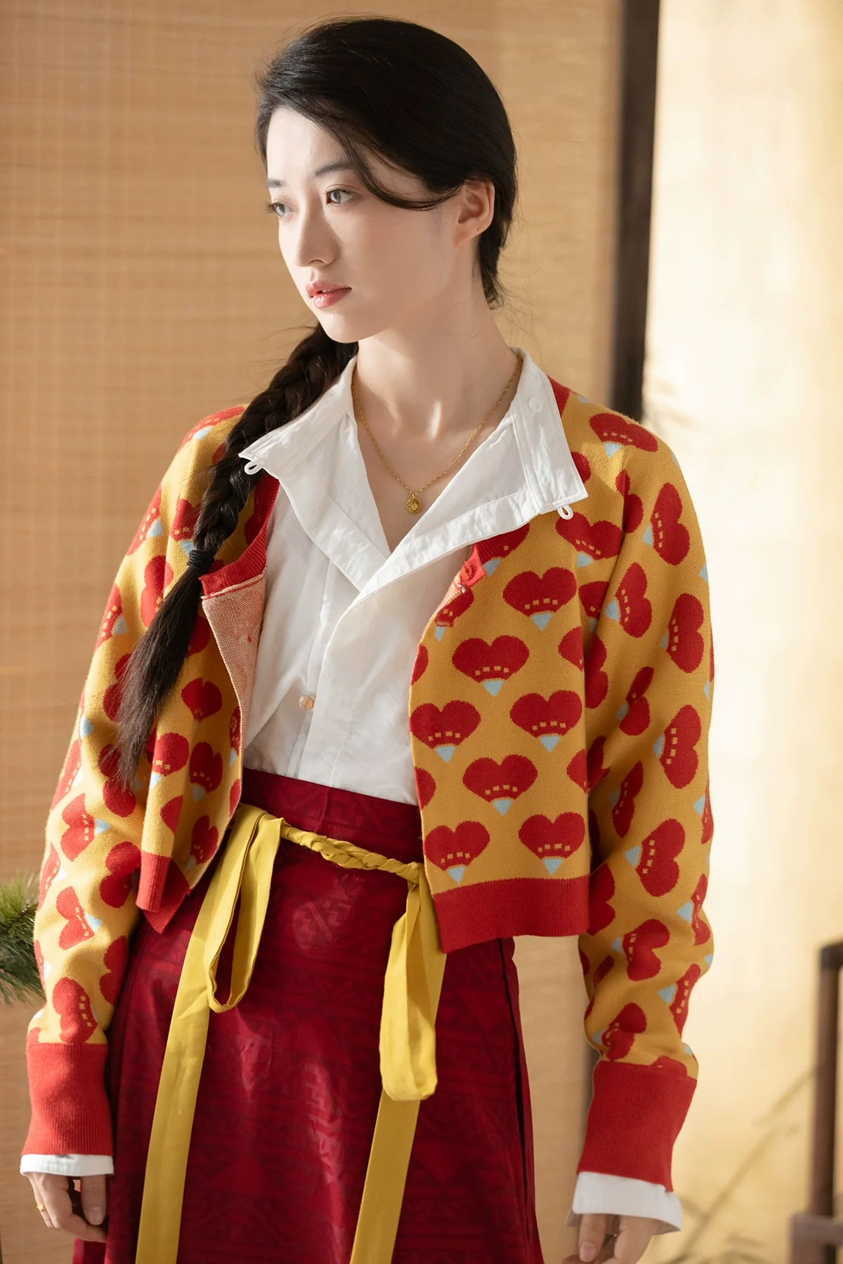 Bleeding Hearts 血心 Modernized Tang Dynasty Tanling Knit Cardigan - Image 11