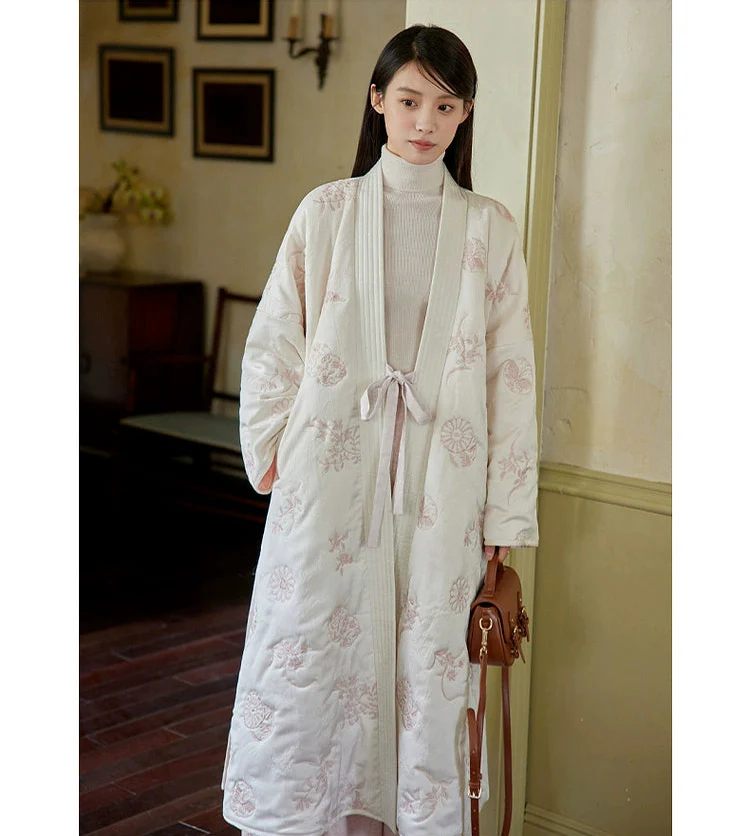 Boxue Xunchun 拨雪寻春 Snow Covered Spring Modernized Song Dynasty Changpao Coat & Wide Leg Pants Set - Image 11