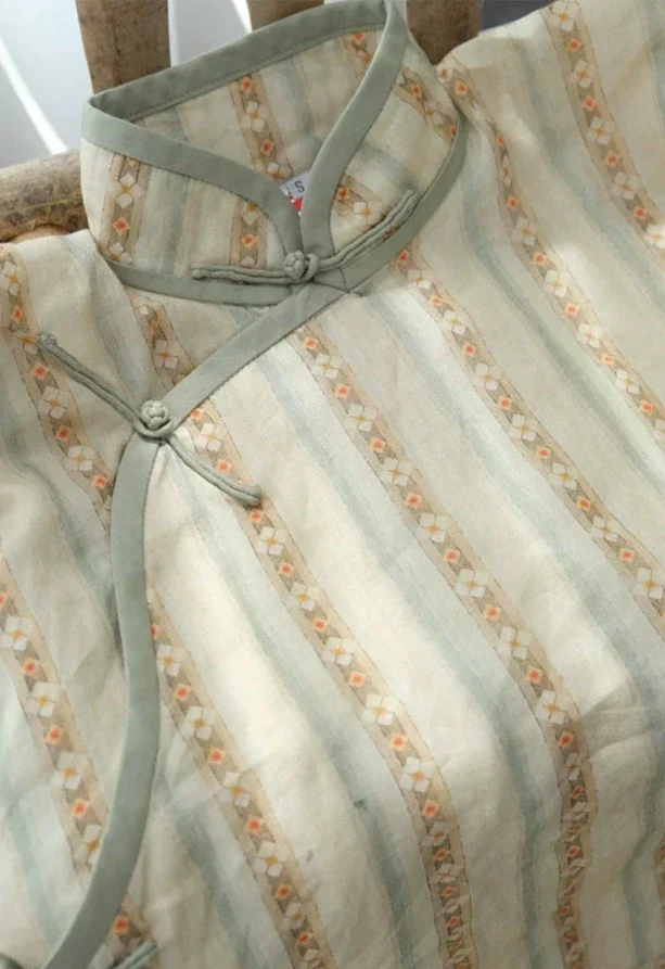 Cai Cao 采草 Gathering Herbs 1930s Double Layered Ramie Plant Short Sleeve Qipao - Image 6
