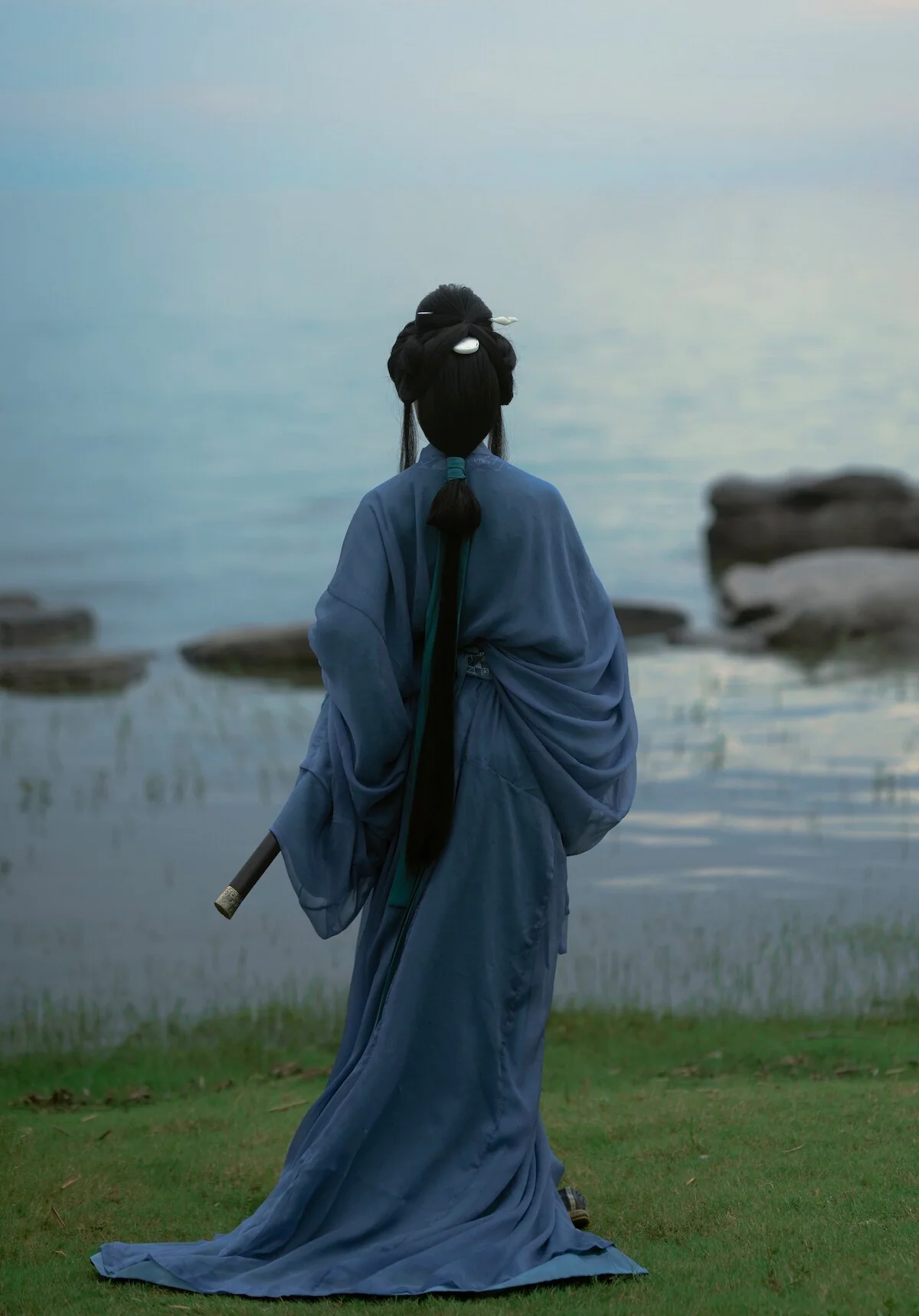 Cang Lang 沧浪 Vast Waves Modernized Warring States Zhiju Straight Hem Robe Set - Image 4