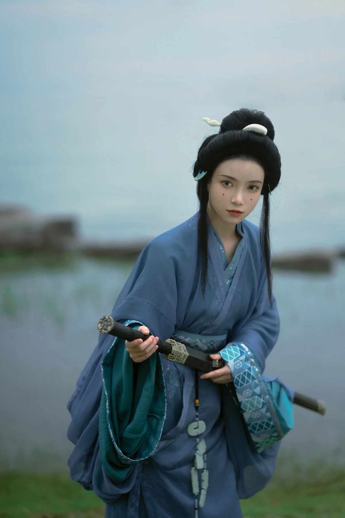 Cang Lang 沧浪 Vast Waves Modernized Warring States Zhiju Straight Hem Robe Set - Image 5
