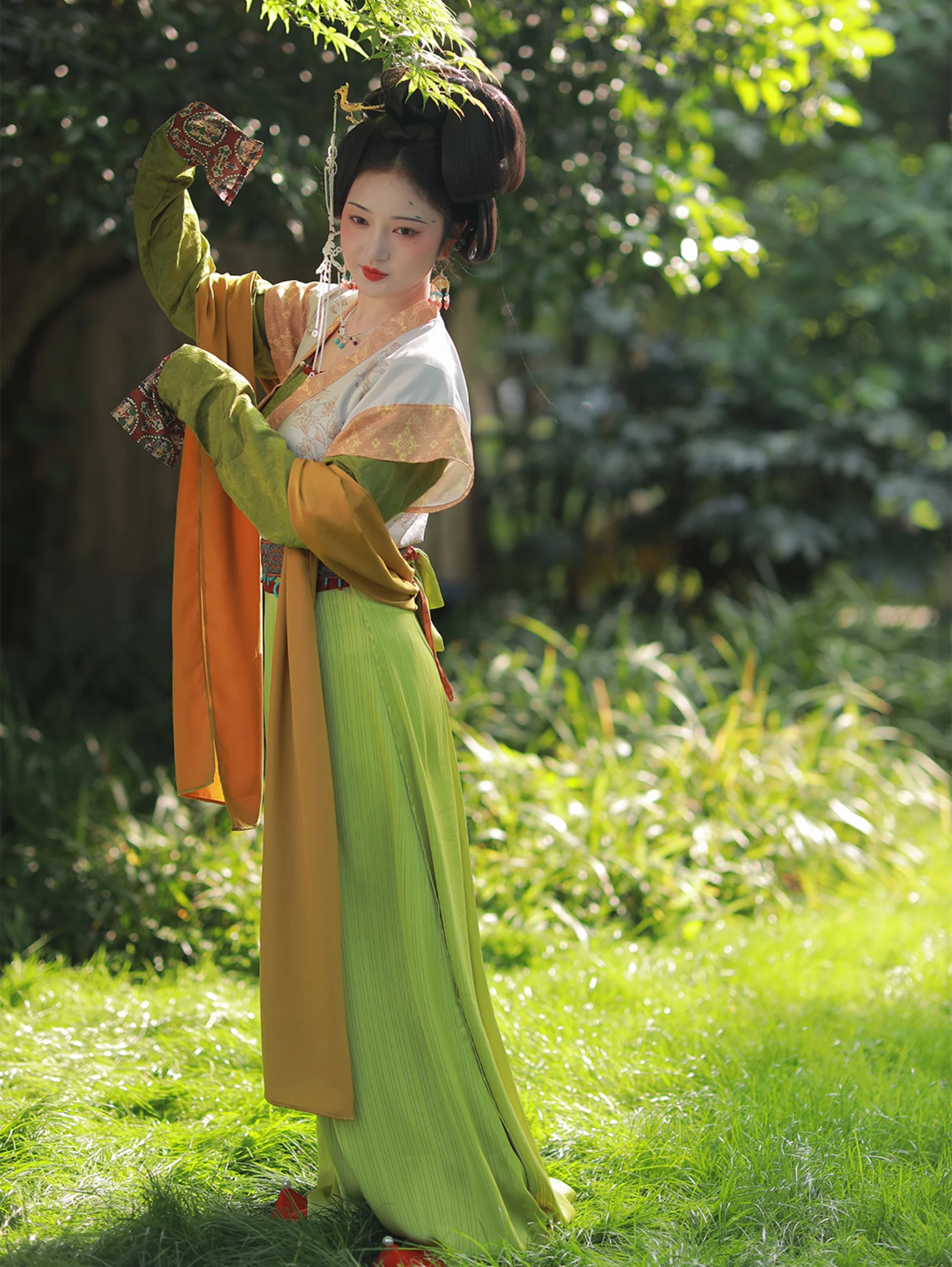 Cang Yuan 沧源 Early Tang Restoration Banbi Poqun Ruqun Set - Image 2