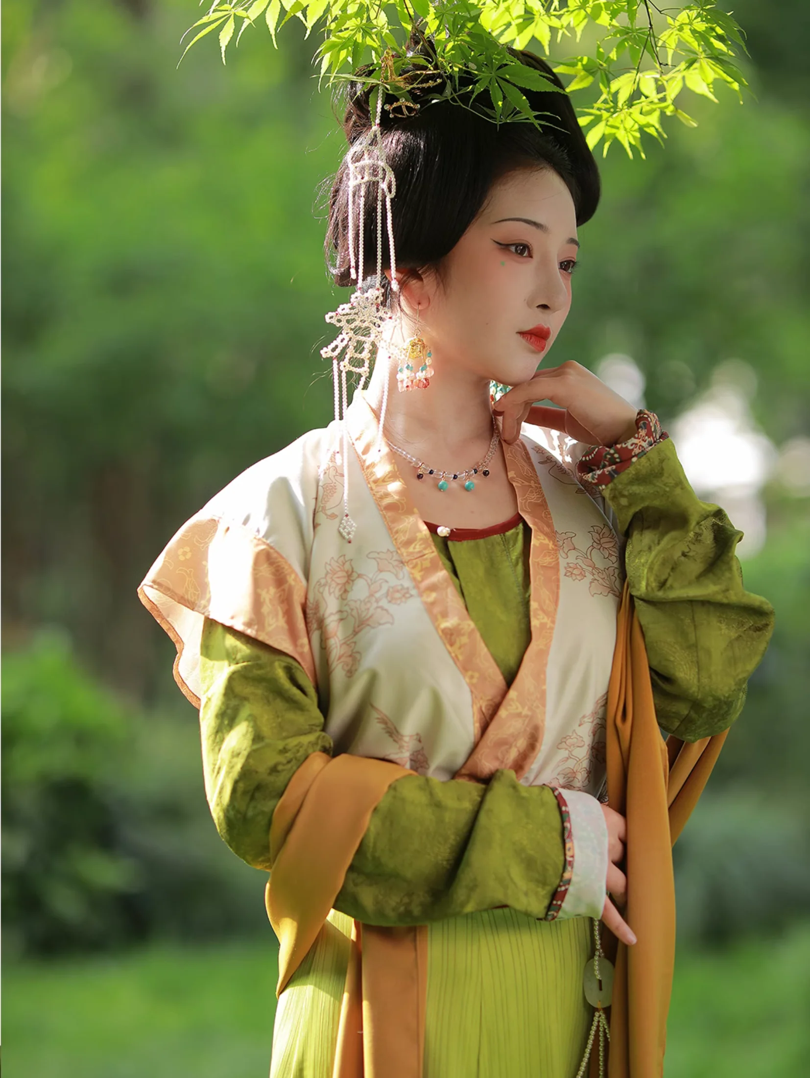 Cang Yuan 沧源 Early Tang Restoration Banbi Poqun Ruqun Set - Image 3