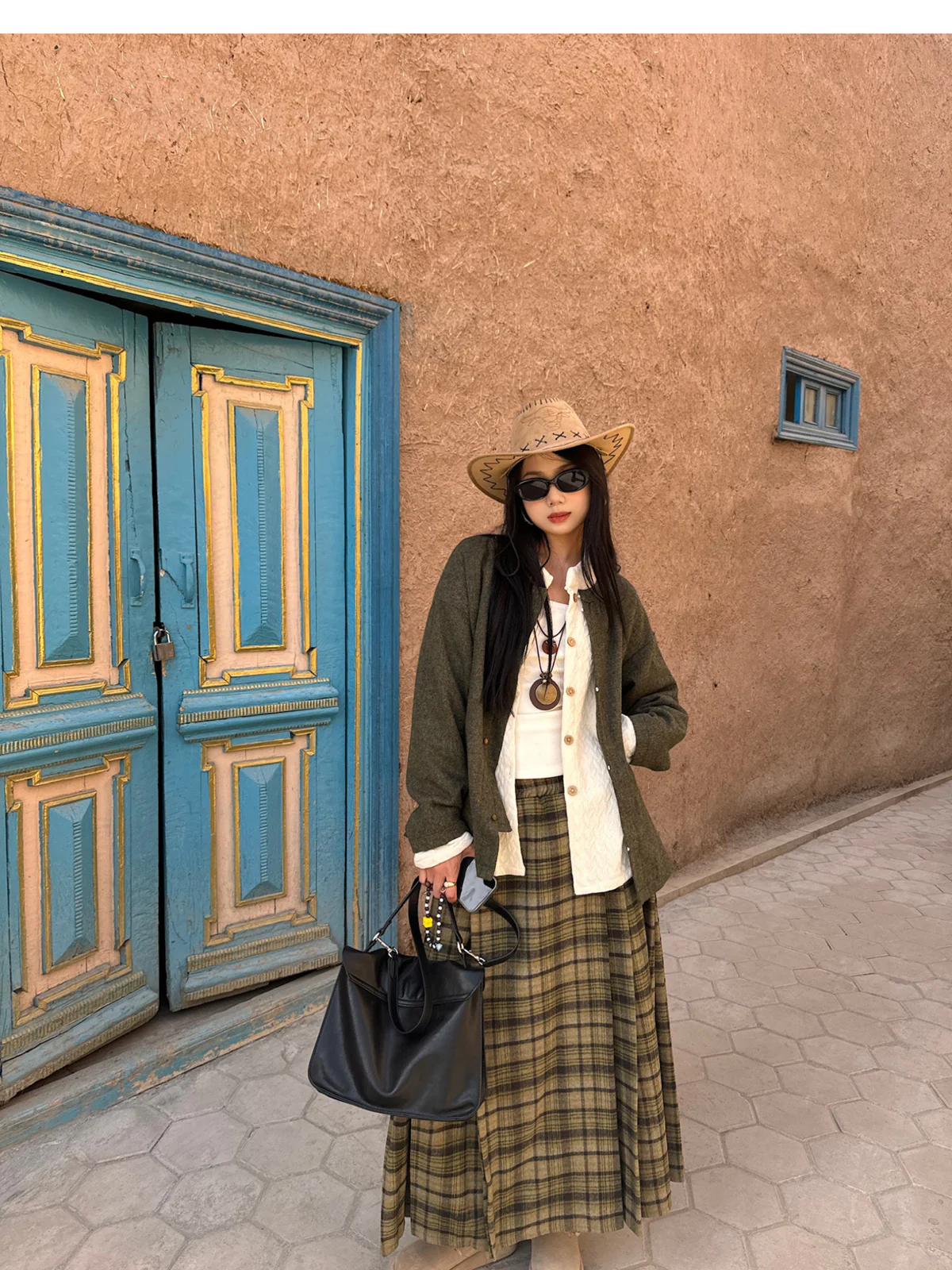 Chang Lü 常绿 Evergreen Modernized Ming Plus Size Wool Round Collar Coat & Plaid Easy Wear Mamian Skirt Set - Image 14
