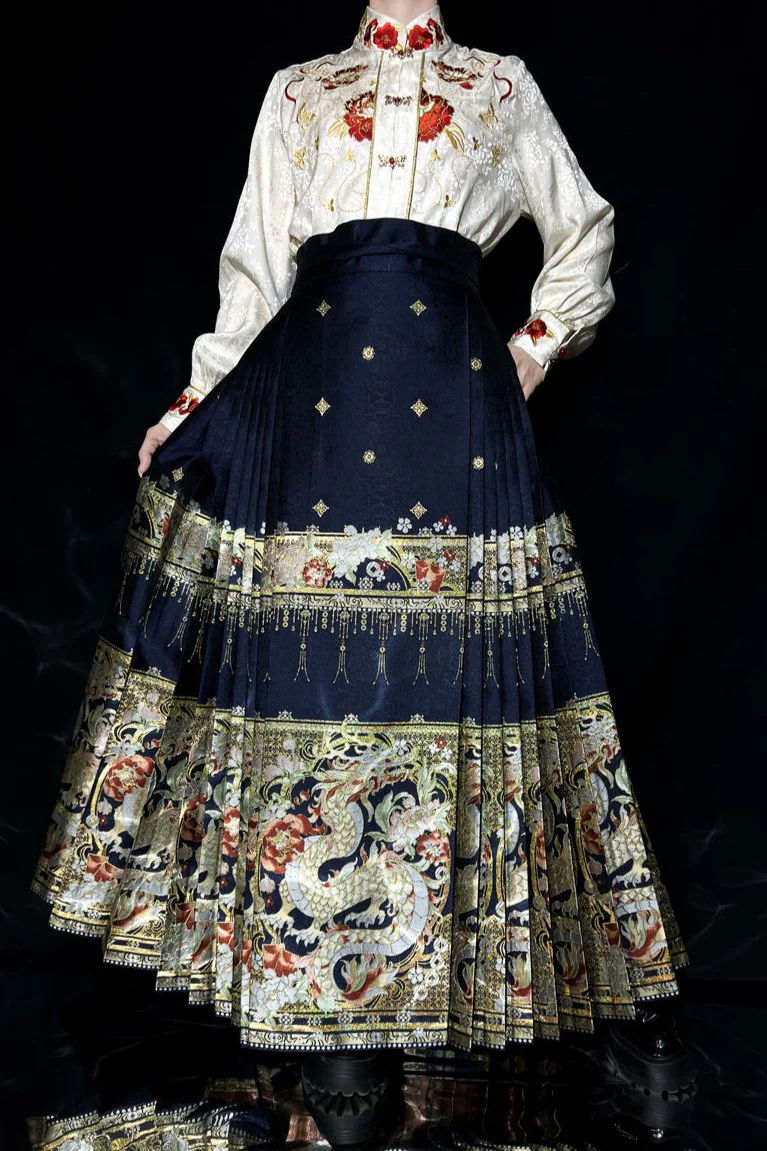 Chen Long 辰龙 Sun Dragon Ming Dynasty Mamian Skirt - Image 5