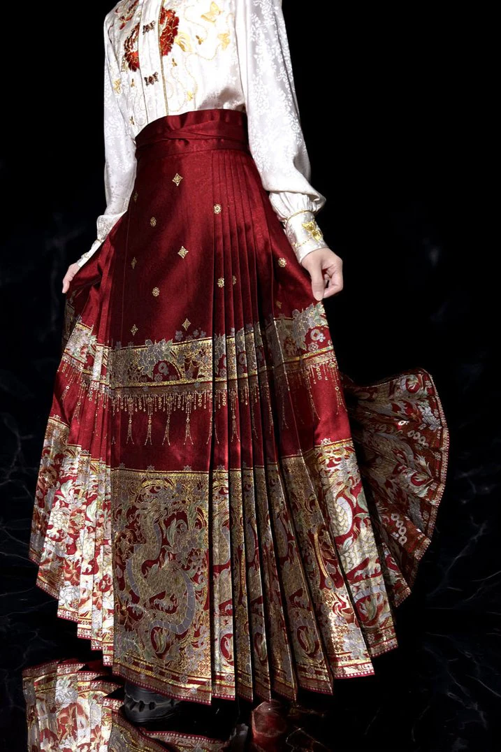 Chen Long 辰龙 Sun Dragon Ming Dynasty Mamian Skirt - Image 7