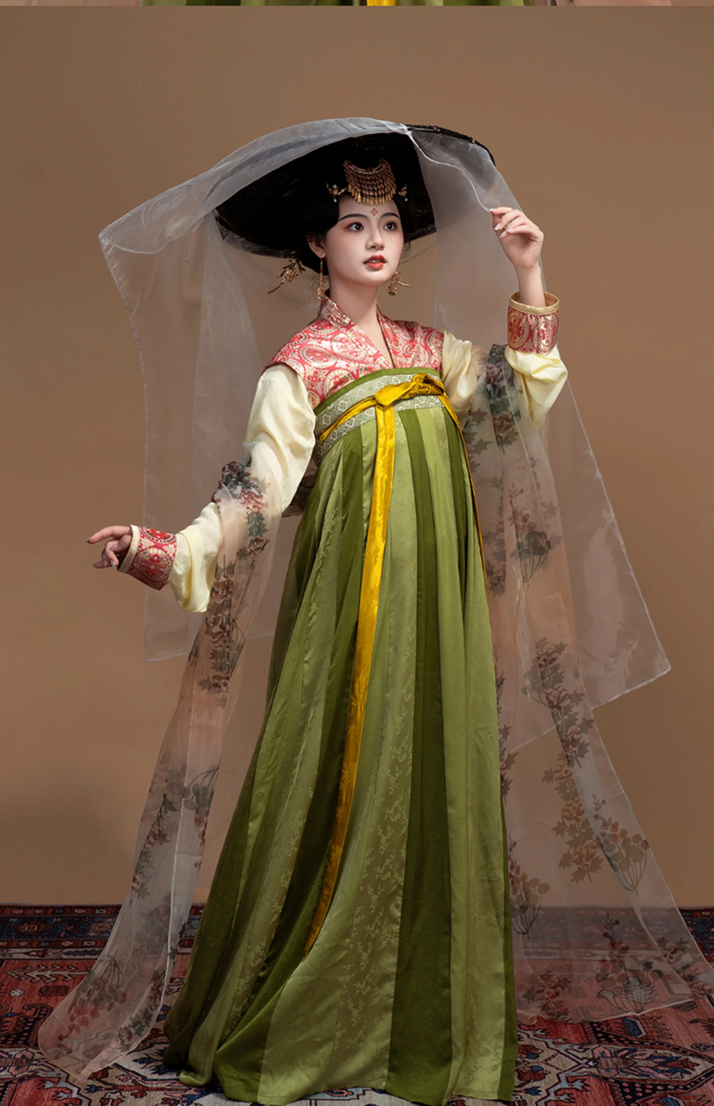 Chen Sha 辰砂 Cinnabar Early Tang Dynasty Restoration Chuiling Beizi Jacket & Poqun Qixiong Skirt Set - Image 15