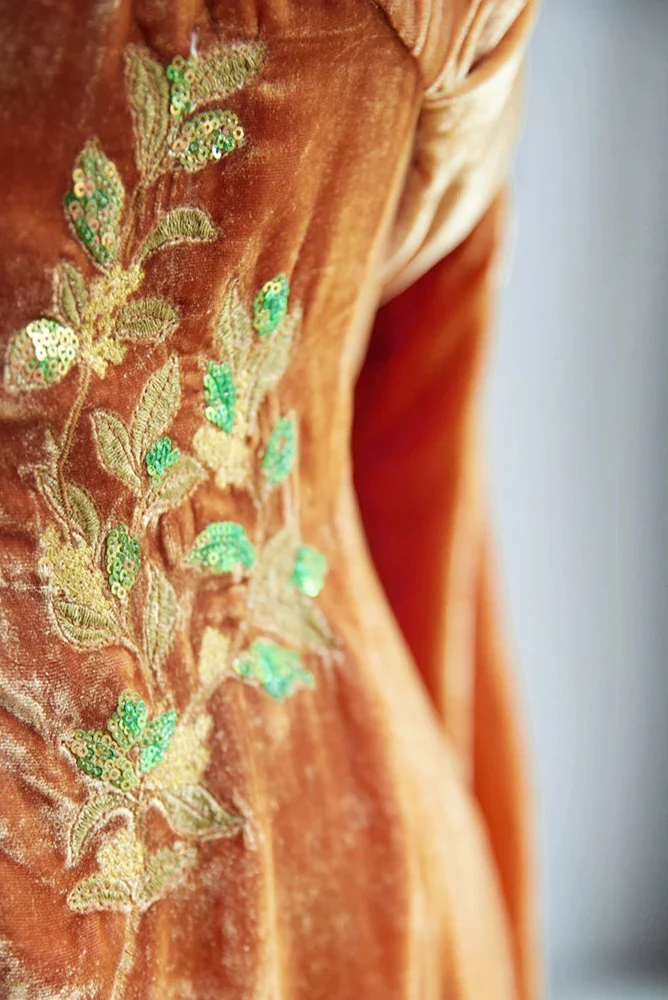 Ci Xiu 刺绣 Osmanthus Embroidery New Chinese Style Velvet Midi Dress - Image 22