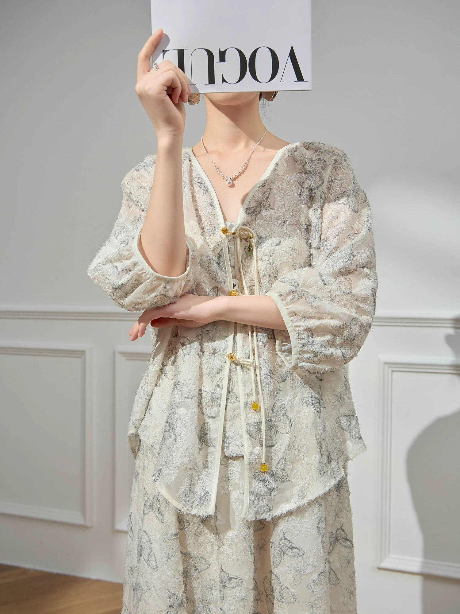 Die Meng 蝶梦 Butterfly Dream New Chinese Style Blouse & Skirt Set - Image 8