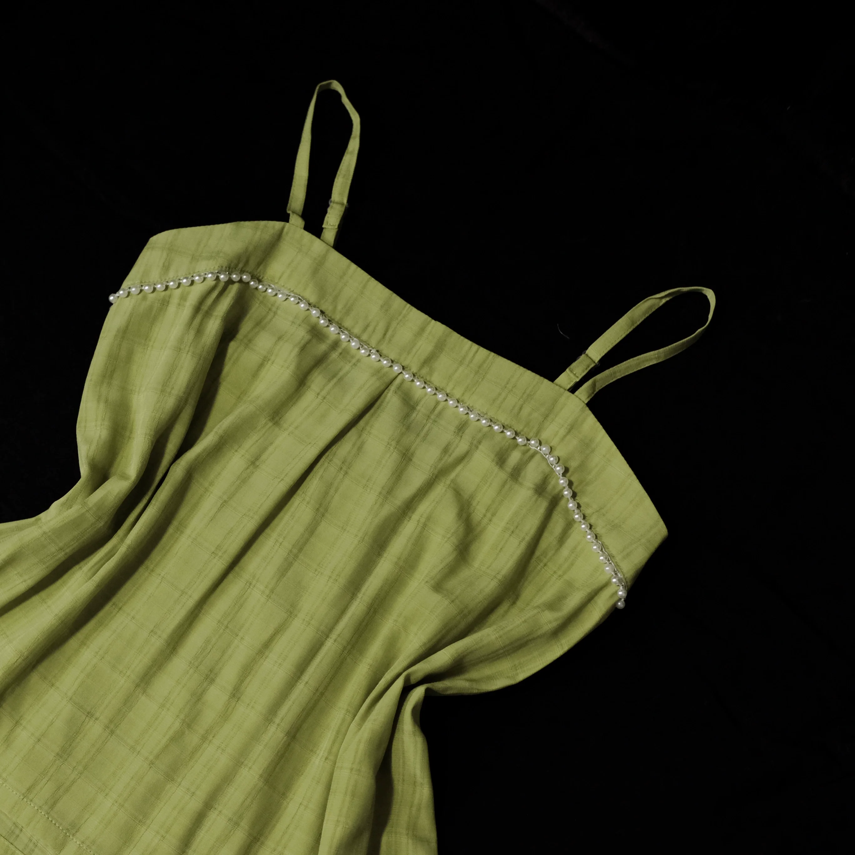 Dong Men 东门 Eastern Gate Song Dynasty Pearl Trim Moxiong Undergarment - Image 9