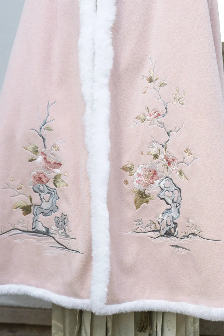 Dong Yu 冬玉 Winter Jade Modern Ming Qing Embroidered Winter Fur Doupeng Cape - Image 9