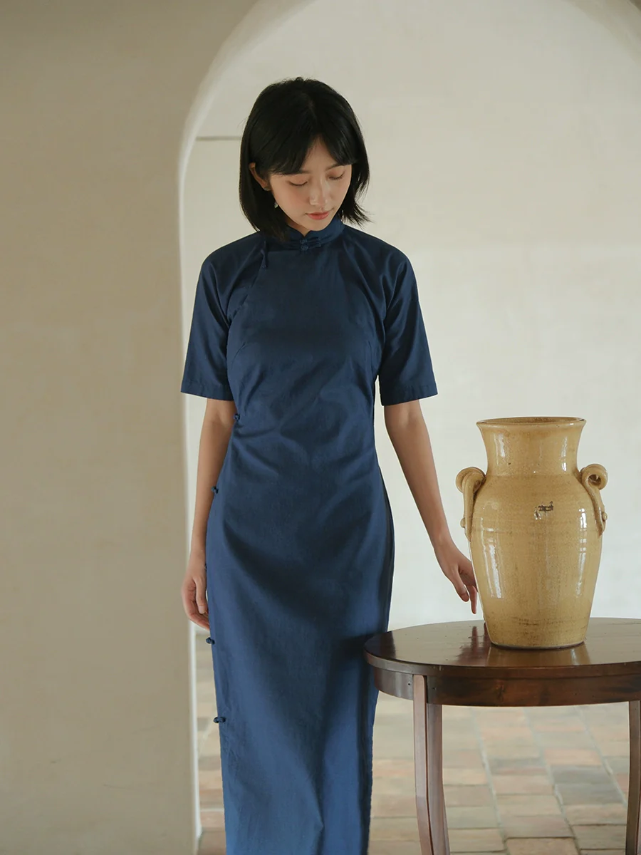 Dongnan Qiu 东南秋 Southeast Autumn 1930s Ramie Plant Half Sleeve Qipao - Image 3