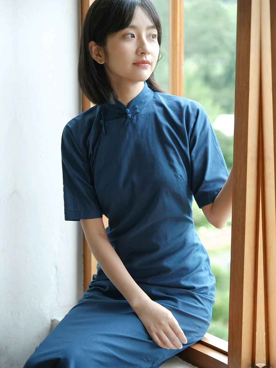 Dongnan Qiu 东南秋 Southeast Autumn 1930s Ramie Plant Half Sleeve Qipao - Image 5