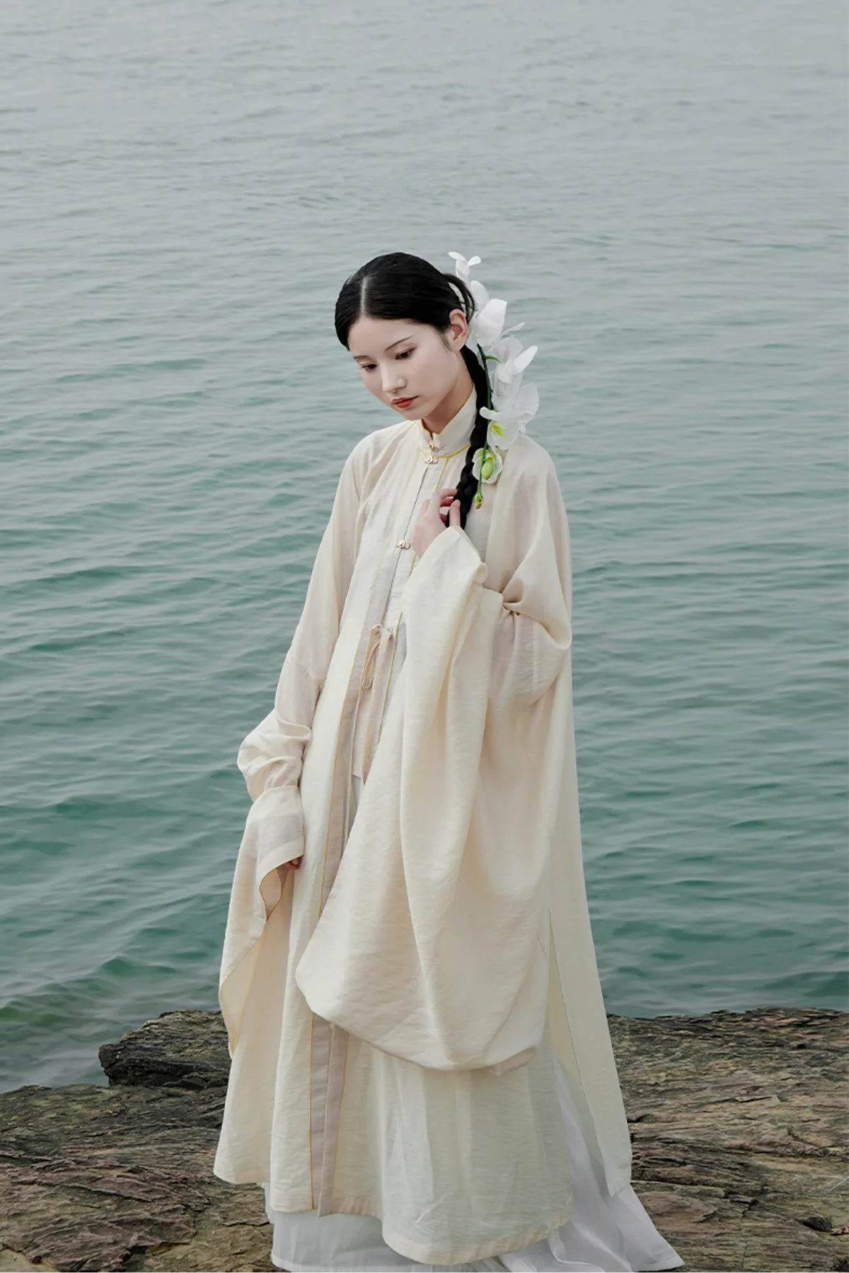 Tian Shui 天水 Sky Water Late Ming Duijin Changshan Parallel Panel Shirt - Image 4