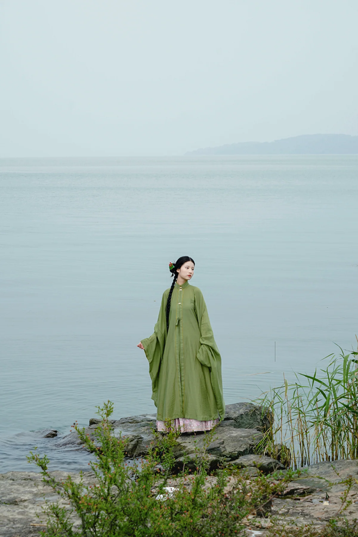 Tian Shui 天水 Sky Water Late Ming Duijin Changshan Parallel Panel Shirt - Image 5