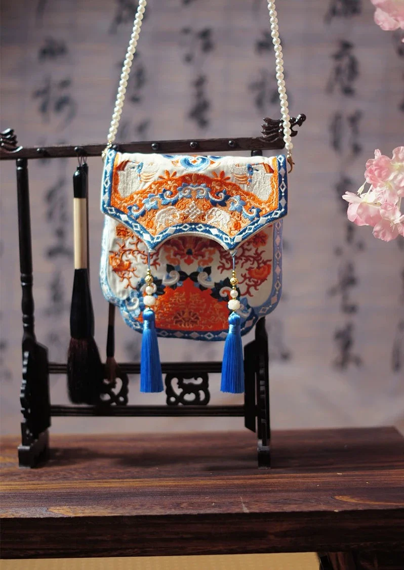 Dunhuang Lianhua 敦煌蓮花 Dunhuang Lotus Phone Purse - Image 9