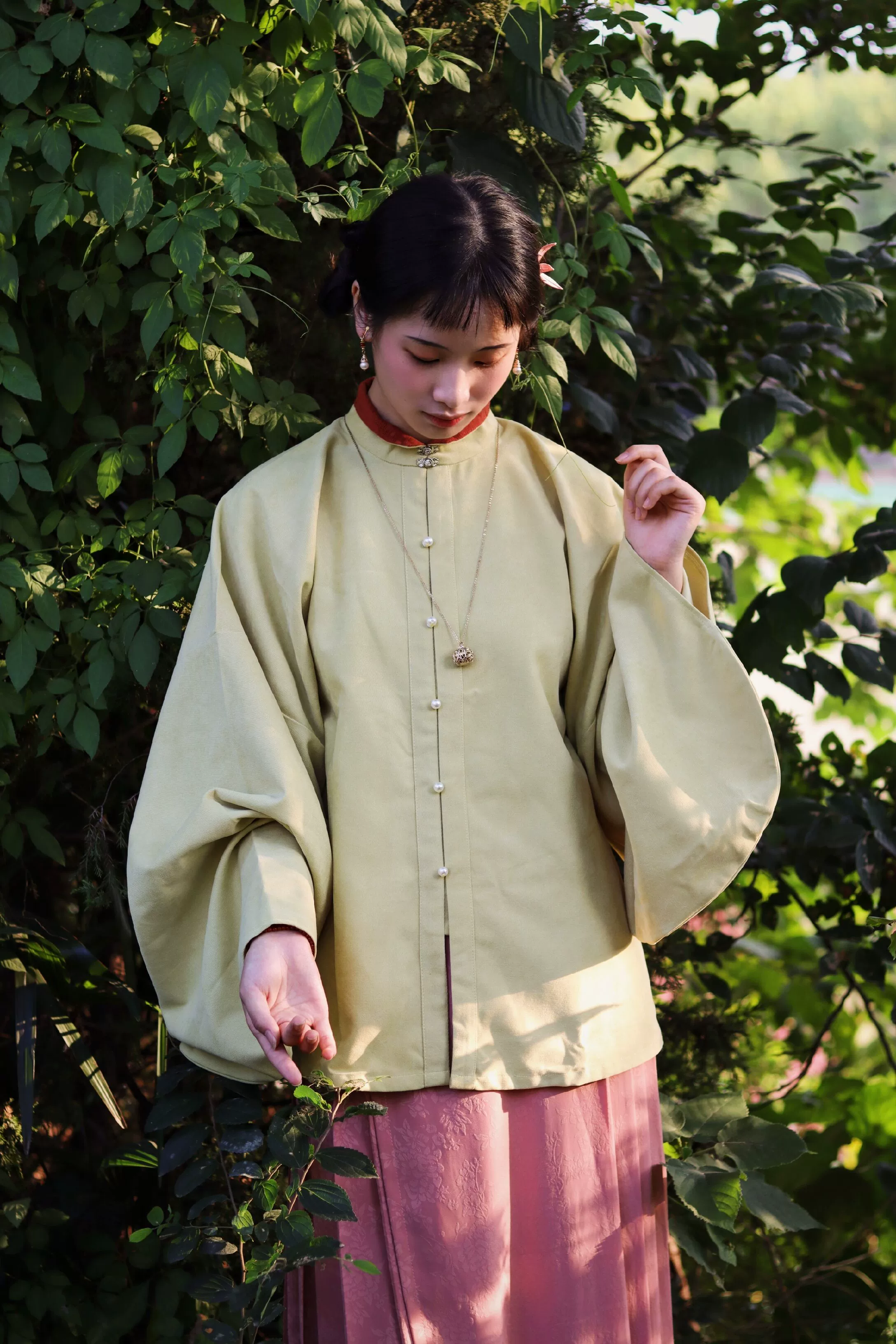 Egg Yolk 熟蛋 Ming Dynasty Contrast Collar Pipa Sleeves Liling Duijin Shirt - Image 6