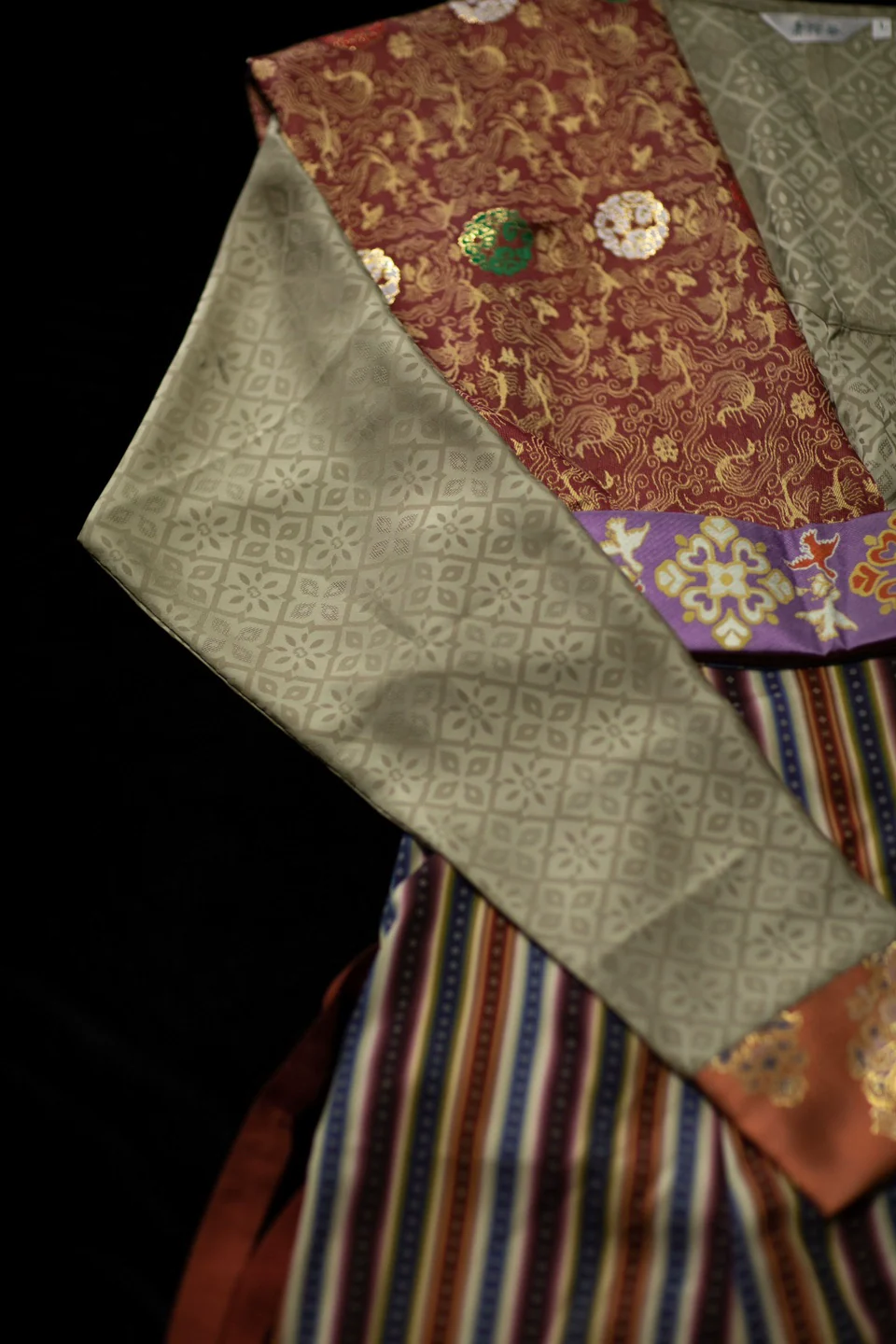 Fei Feng 飞凤 Flying Phoenix & Butterfly Wu Zhou Restoration Hanfu Set - Image 7