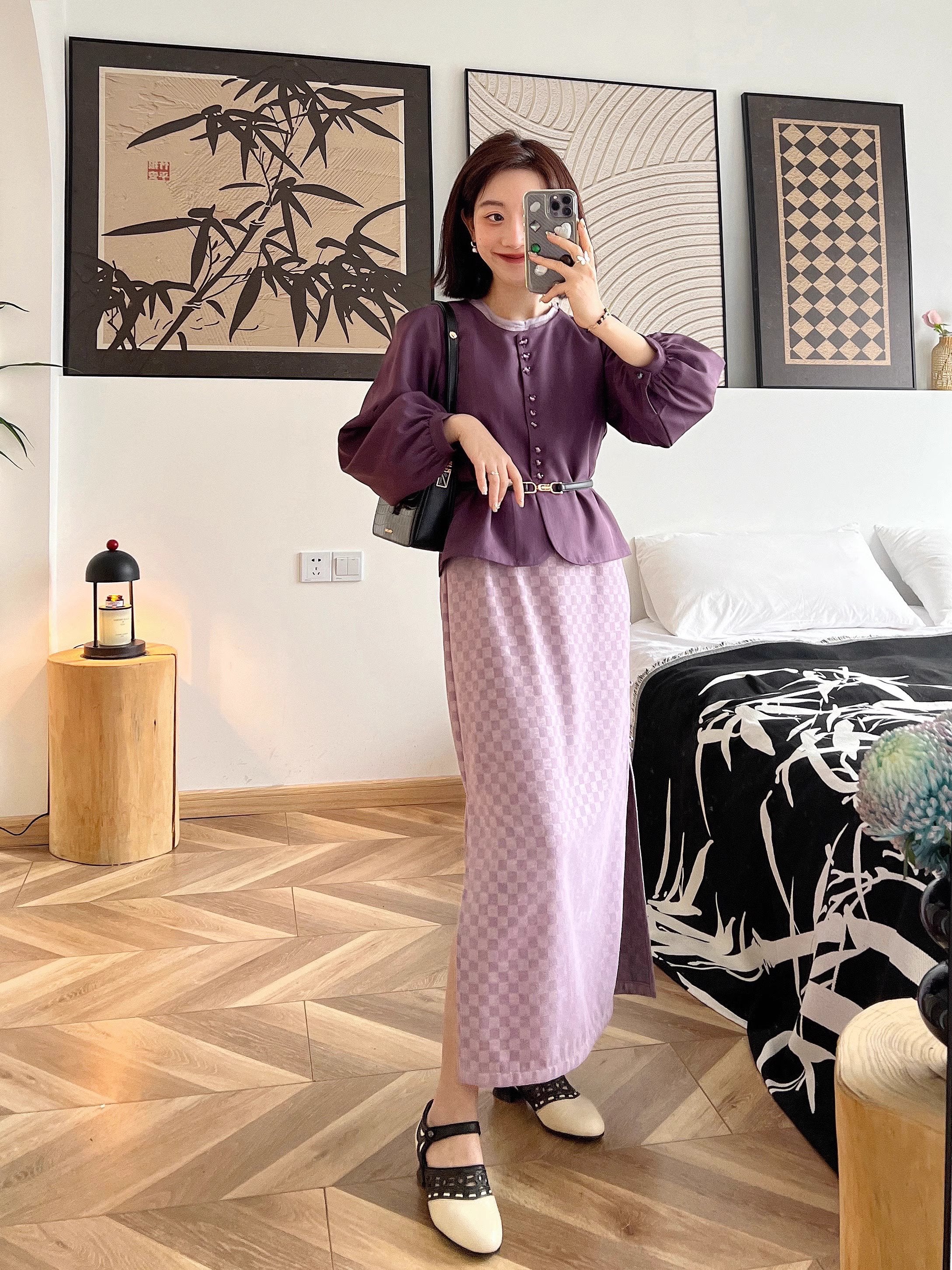 Five Blessings 五福临门 Modernized 1910s Qipao & Majia Vest Set - Image 12