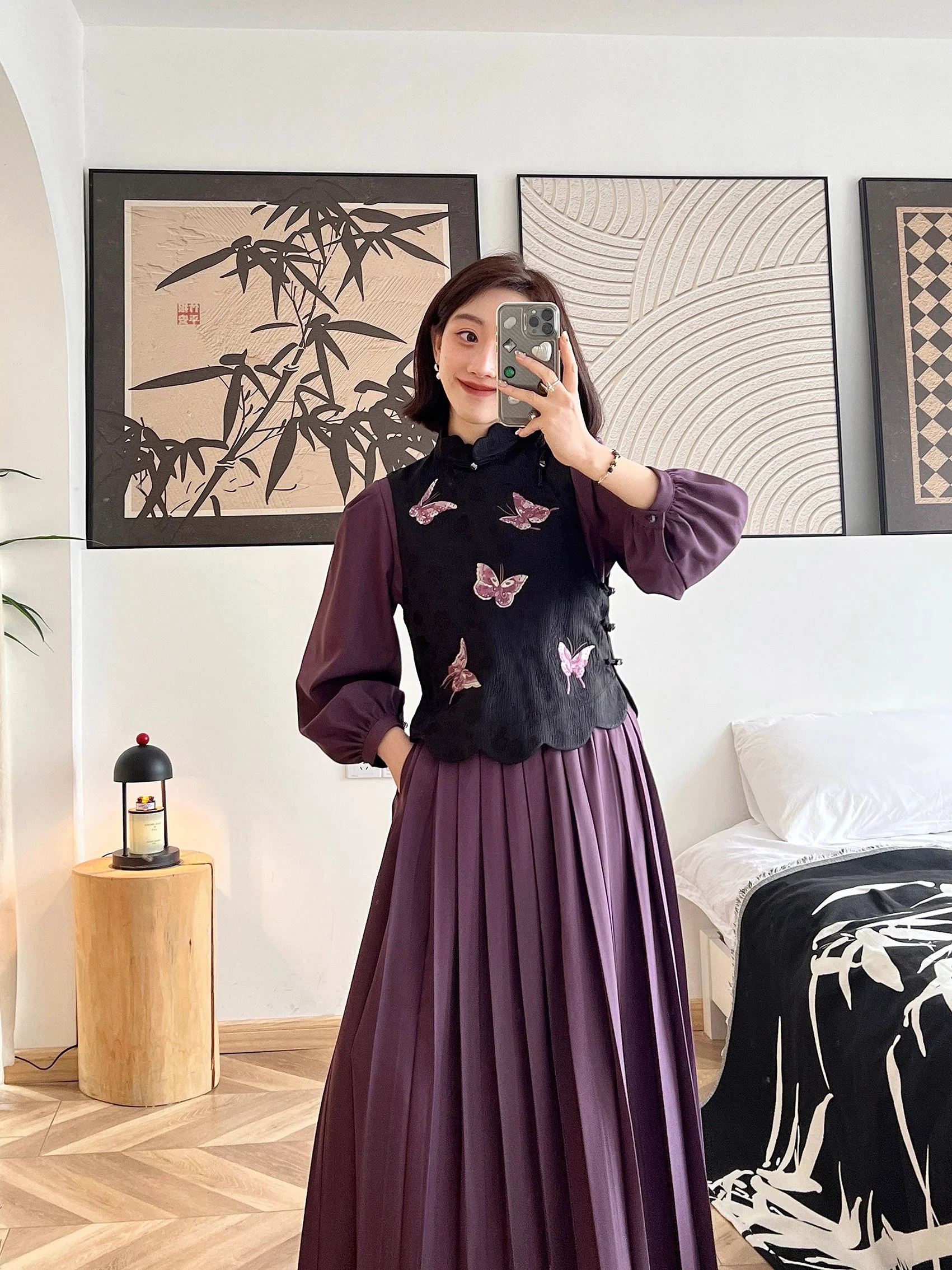 Five Blessings 五福临门 Modernized 1910s Qipao & Majia Vest Set - Image 8