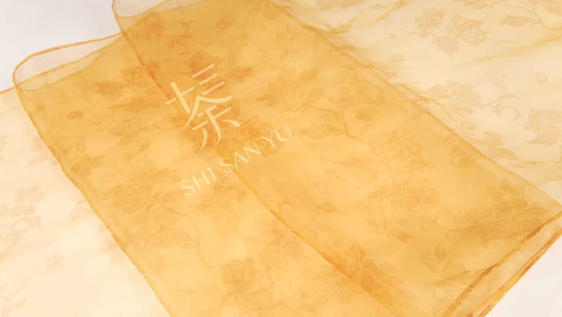 Flying Lotus 飞天莲华 Modernized Tang Dynasty Daxiushan. Qixiong Ruqun Set - Image 11