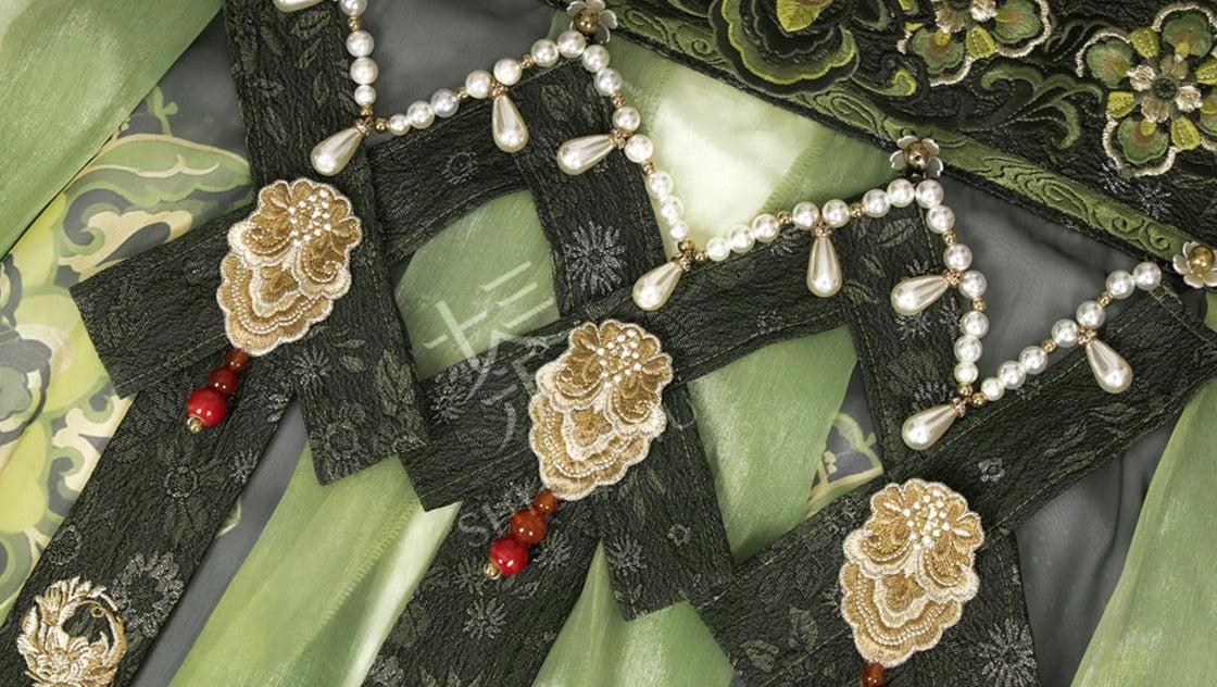 Flying Lotus 飞天莲华 Modernized Tang Dynasty Daxiushan. Qixiong Ruqun Set - Image 13