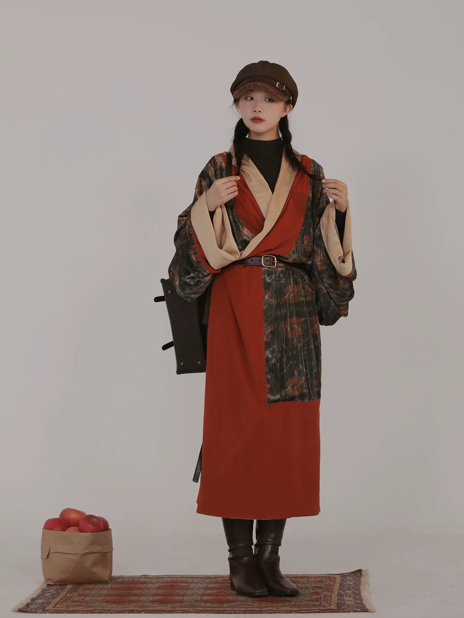 Fu Qin 抚琴 Playing the Zither Modernized Han Reversible Velvet Zhiju Straight Hem Robe Coat - Image 2