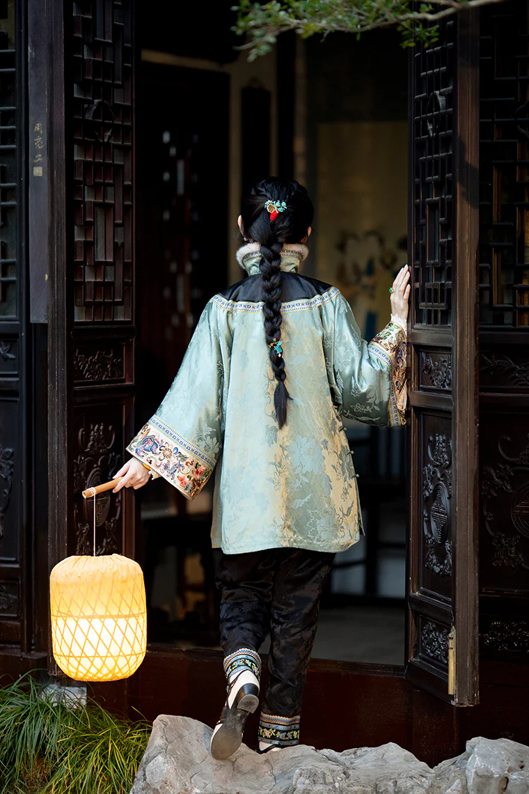 (Presale) Fuguang Xiying 浮光曦影 Floating Shadows 1910s Arrow Leg Brocade Trim Mid Waist Pants - Image 8