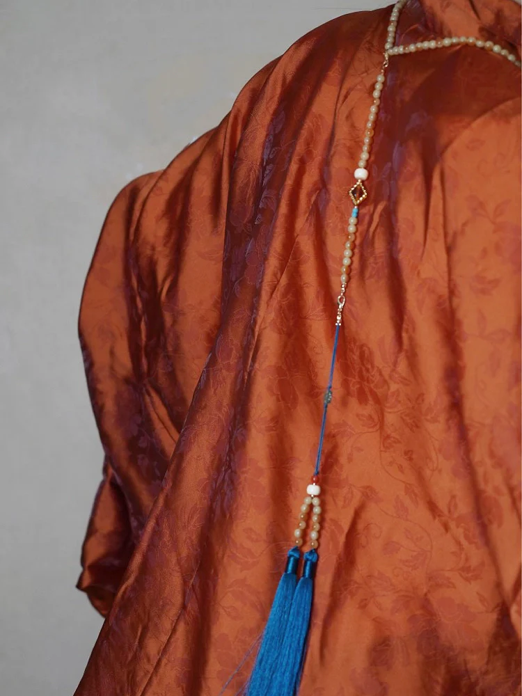 Ge Qu 歌曲 Melody Ming Dynasty Beaded Locket Back Cloud Tassel Necklace - Image 3