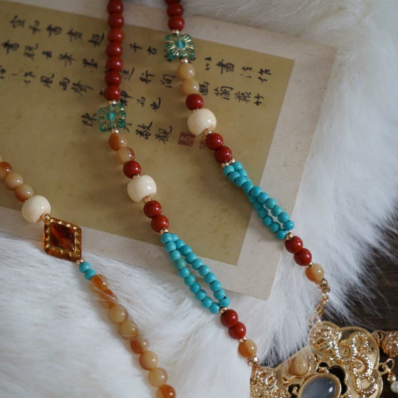 Ge Qu 歌曲 Melody Ming Dynasty Beaded Locket Back Cloud Tassel Necklace - Image 7