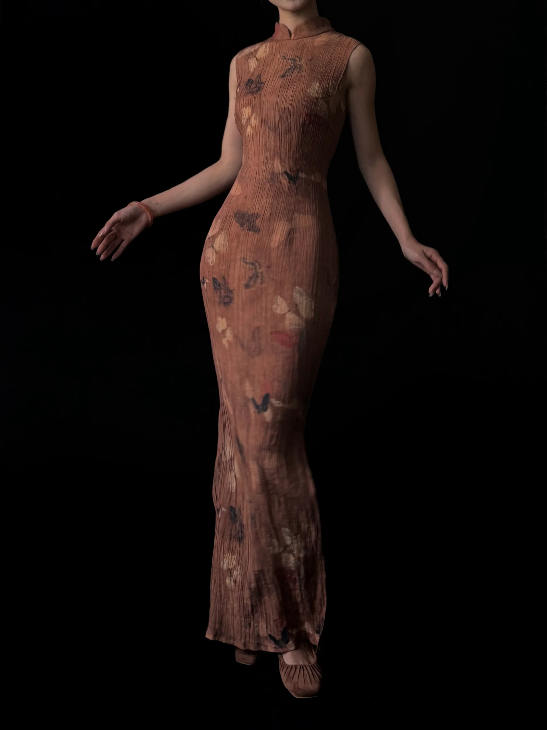 Gu Hua 古画 Ancient Painting Modernized Butterfly Textured Sleeveless Qipao - Image 4