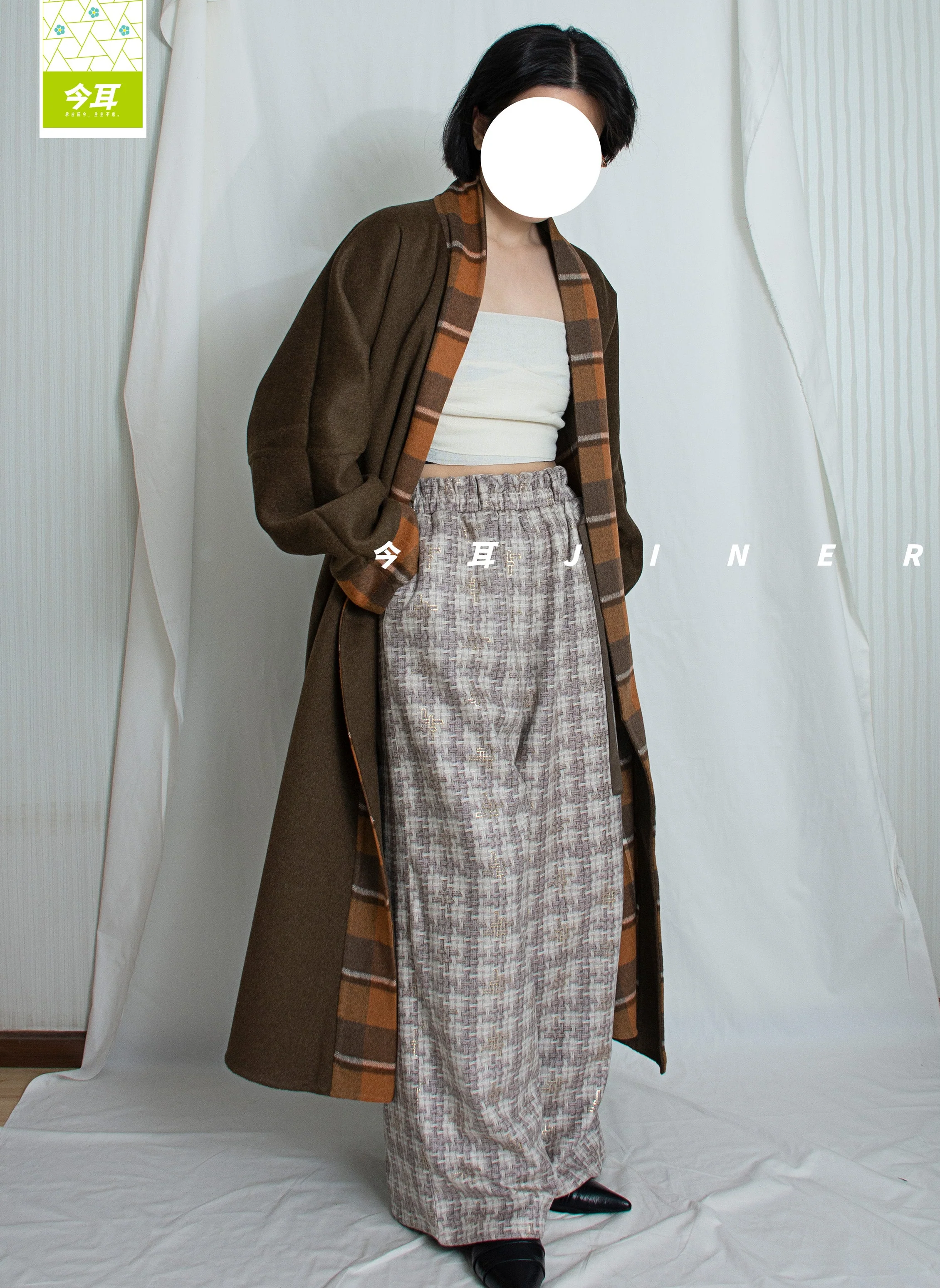 Guagua 瓜瓜 Pumpkin Pumpkin Modernized Early Ming Reversible Plaid Sheep's Wool Coat - Image 9