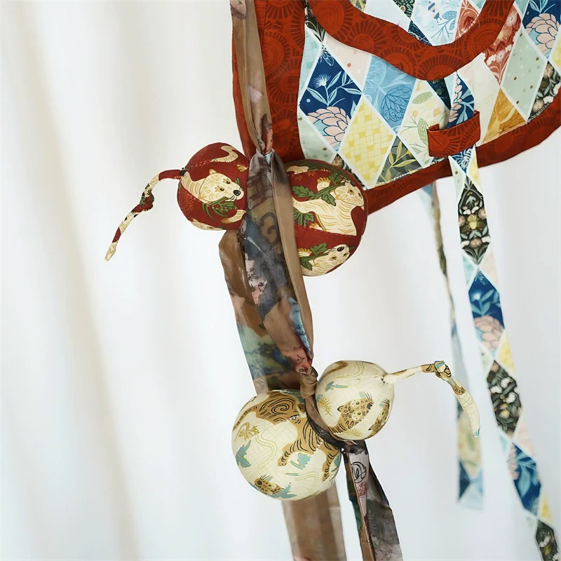 Guhua Hulu 古画葫芦 Ancient Painted Gourd Pendant Accessory