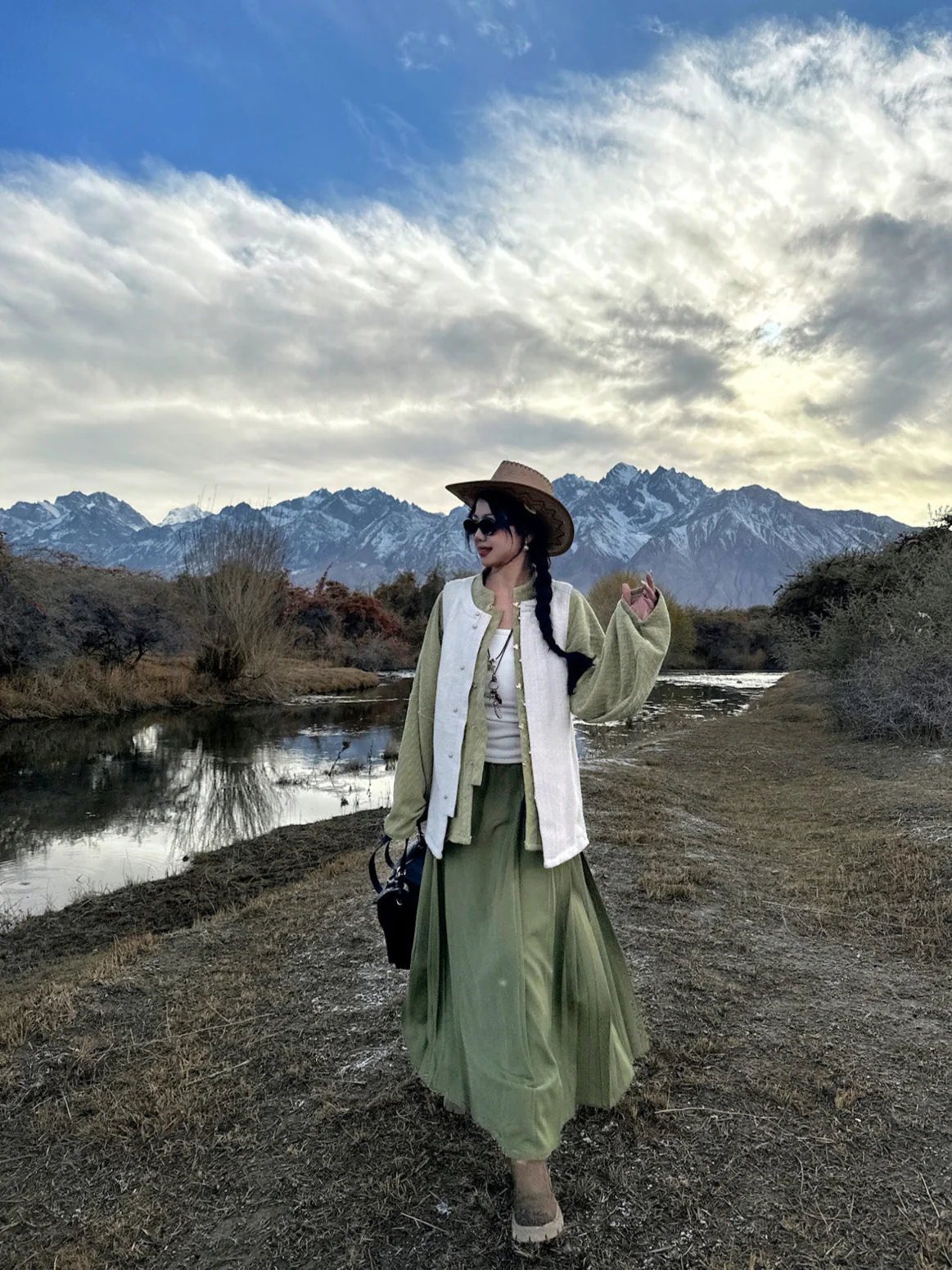 Haiyan 海盐 Sea Salt Modernized Ming Plus Size Knit Standing Collar Top & Easy Wear Mamian Skirt - Image 20