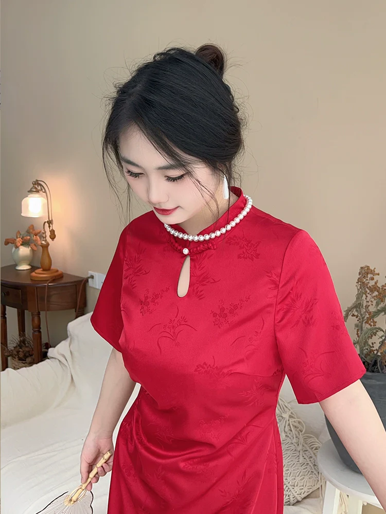 Hong Zhuang 红妆 Red Makeup Plus Size New Chinese Style Ruched Satin Qipao - Image 4