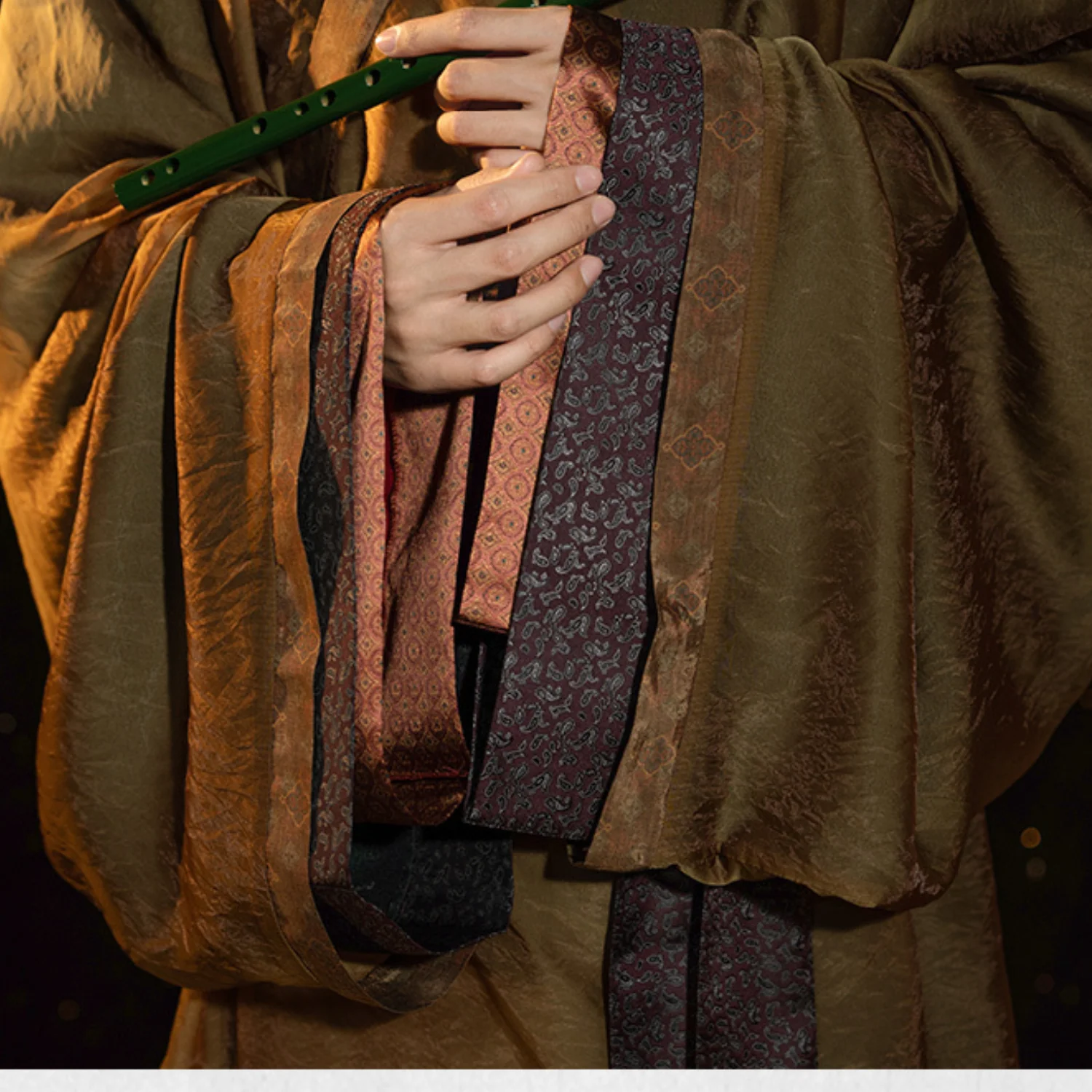 Hu Po 琥珀 Amber Men's Han Dynasty Restoration Zhiju Robe - Image 7