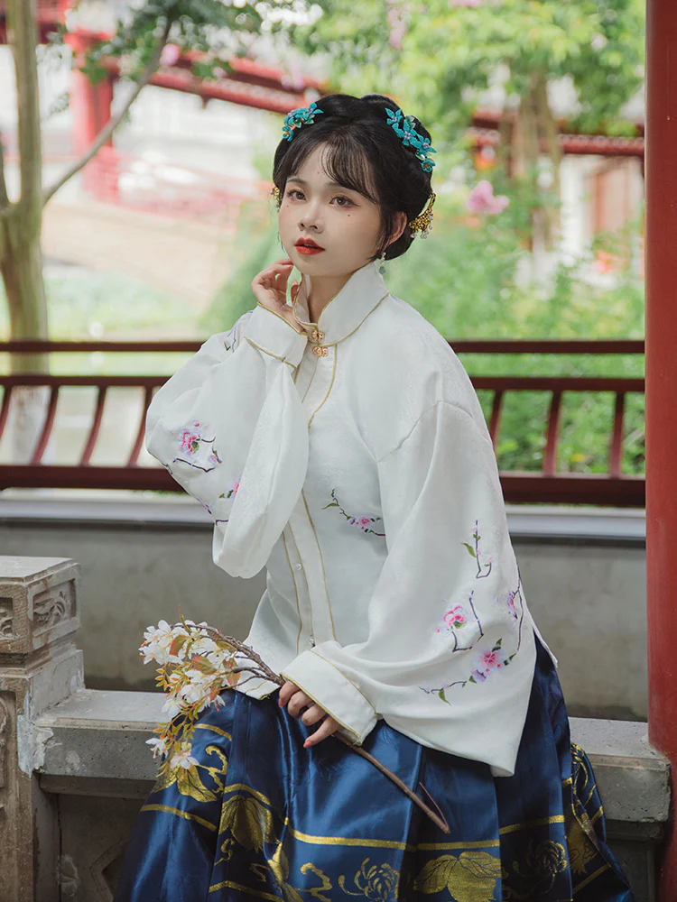 Hua Ling'er 花灵儿 Flower Spirit Ming Dynasty Plus Size Liling Standing Collar Top & Mamian Skirt - Image 9
