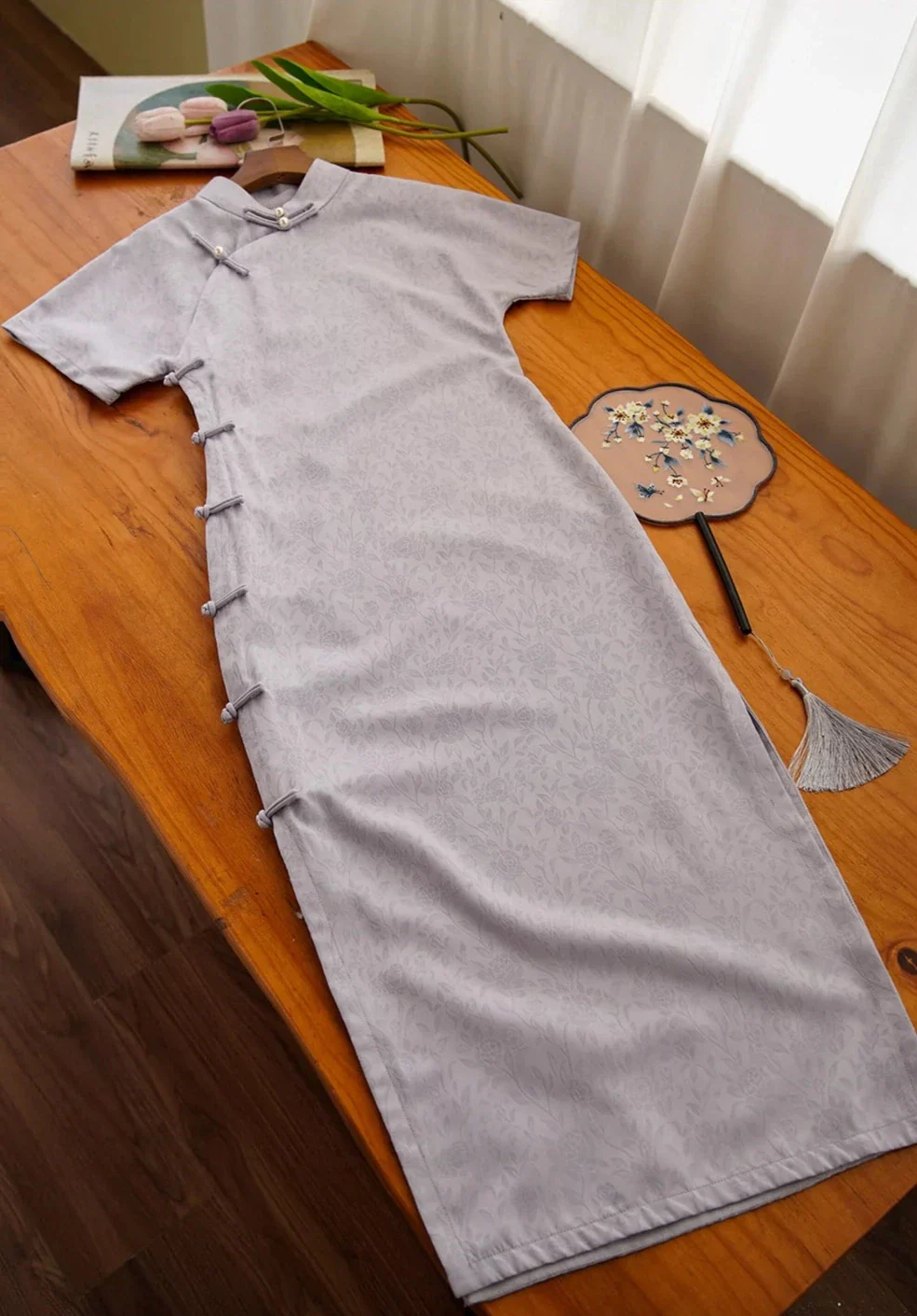 Hui Zi 灰紫 Dusty Lilac 1930s Daily Satin Qipao - Image 5