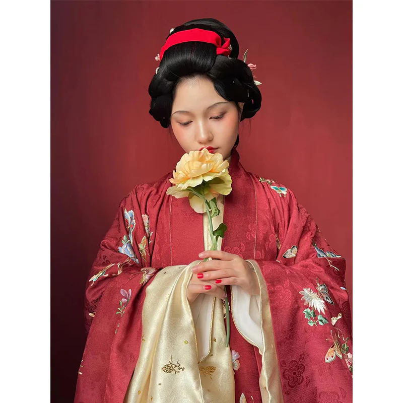 Bai Die 百蝶 Hundred Butterflies Late Ming Dynasty Embroidered Pifeng Jacket - Image 2